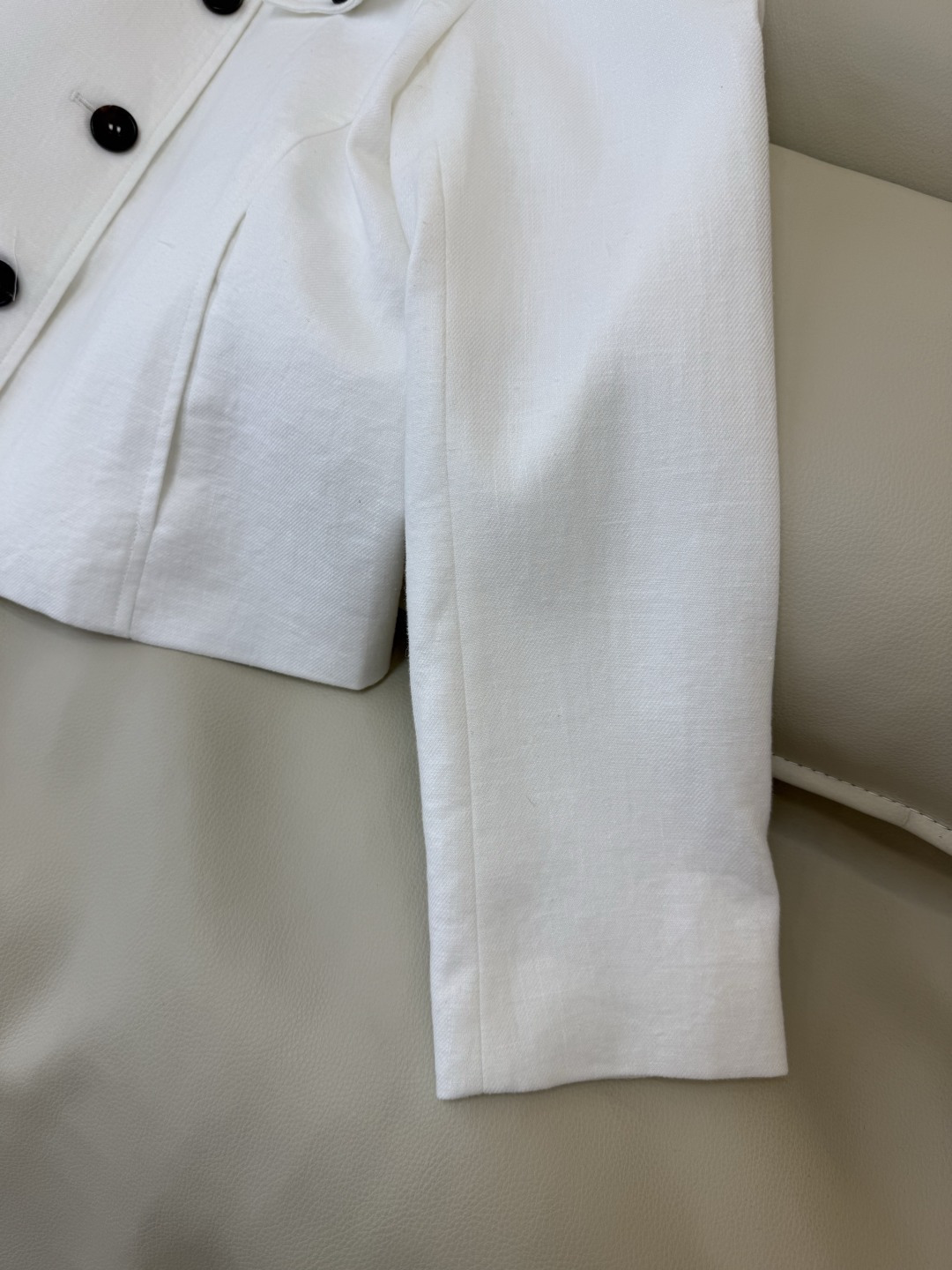 LZ26012#新款外套💕BC 单排扣 亚麻外套 两色 SML