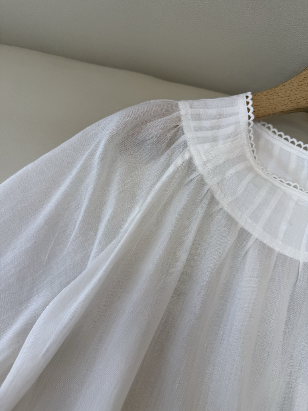 ES020#新款衬衫💕ES 镂空绣花 圆领 苎麻 天丝上衣 白色 SML