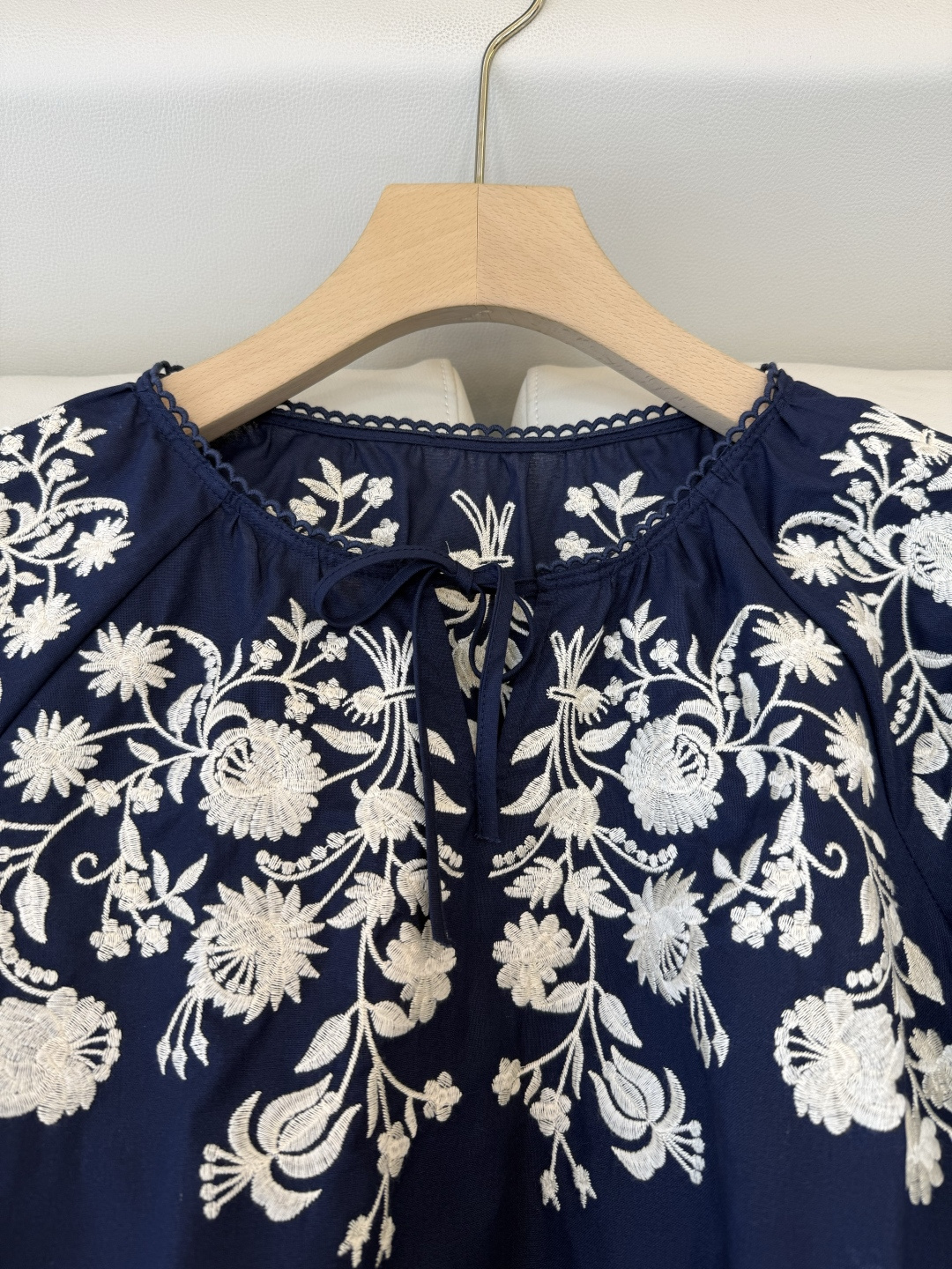 ES021#新款衬衫💕ES 立体绣花 圆领 苎麻棉 上衣 白色 蓝色 SML