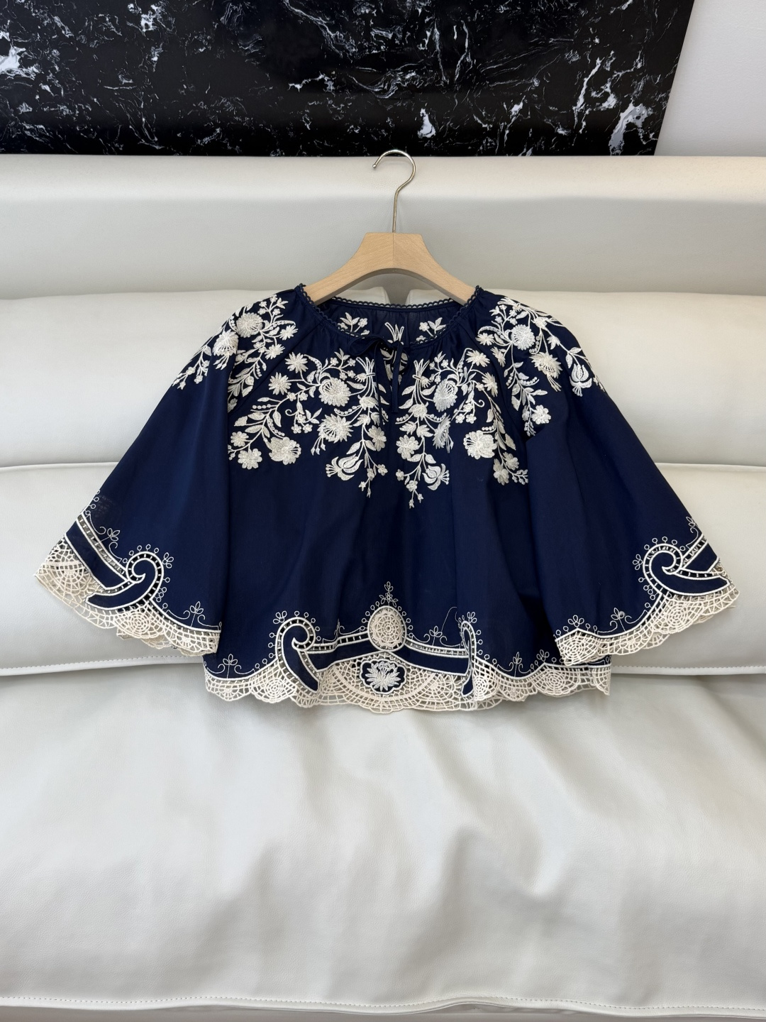 ES021#新款衬衫💕ES 立体绣花 圆领 苎麻棉 上衣 白色 蓝色 SML