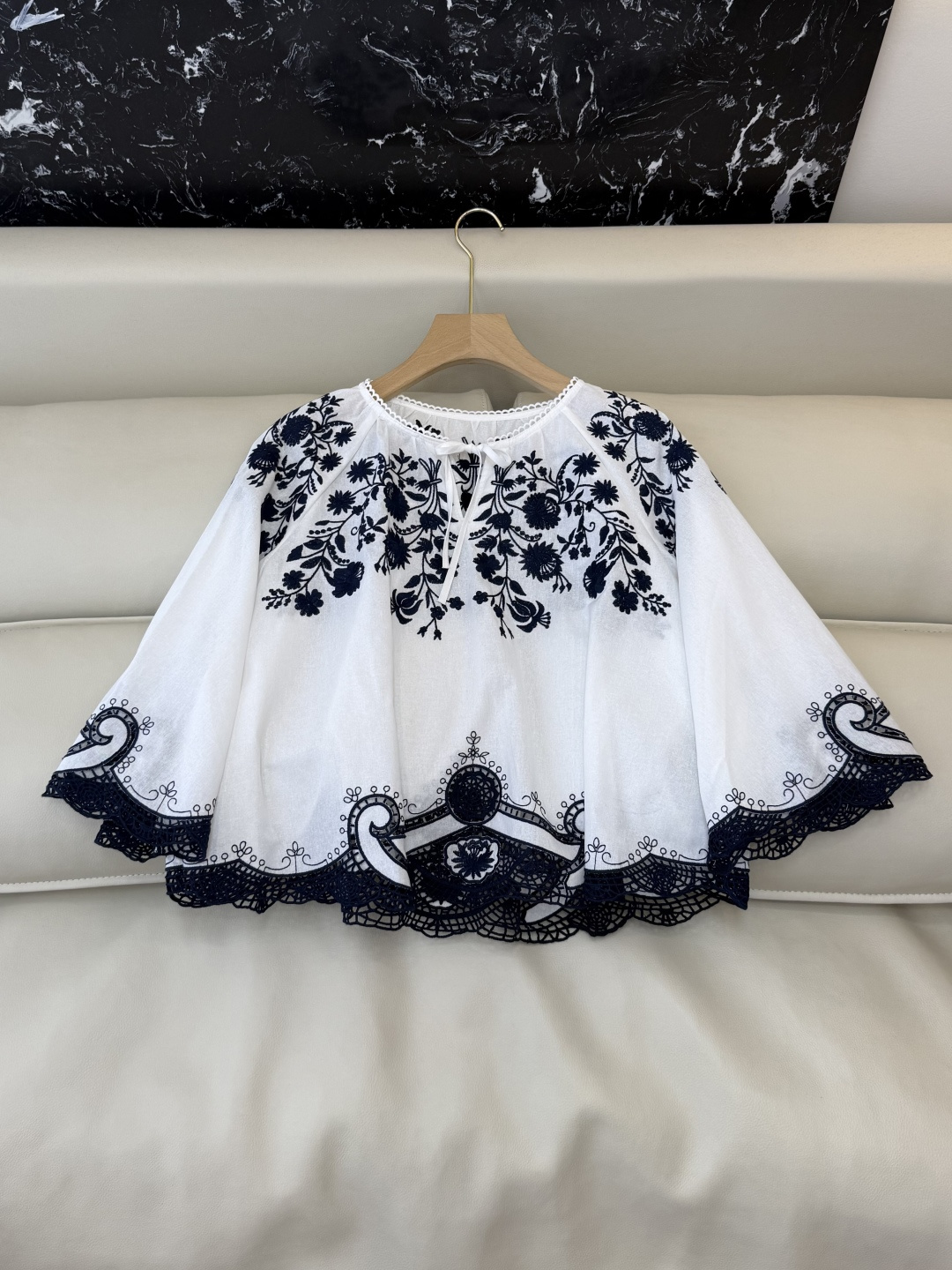 ES021#新款衬衫💕ES 立体绣花 圆领 苎麻棉 上衣 白色 蓝色 SML