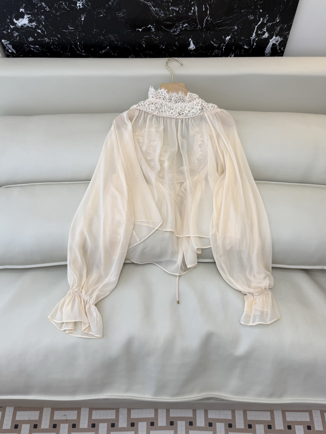 QD8060#新款真丝衬衫💕chloe 顶级版 100% 真丝蕾丝绣花 肉粉色真丝上衣 36-42