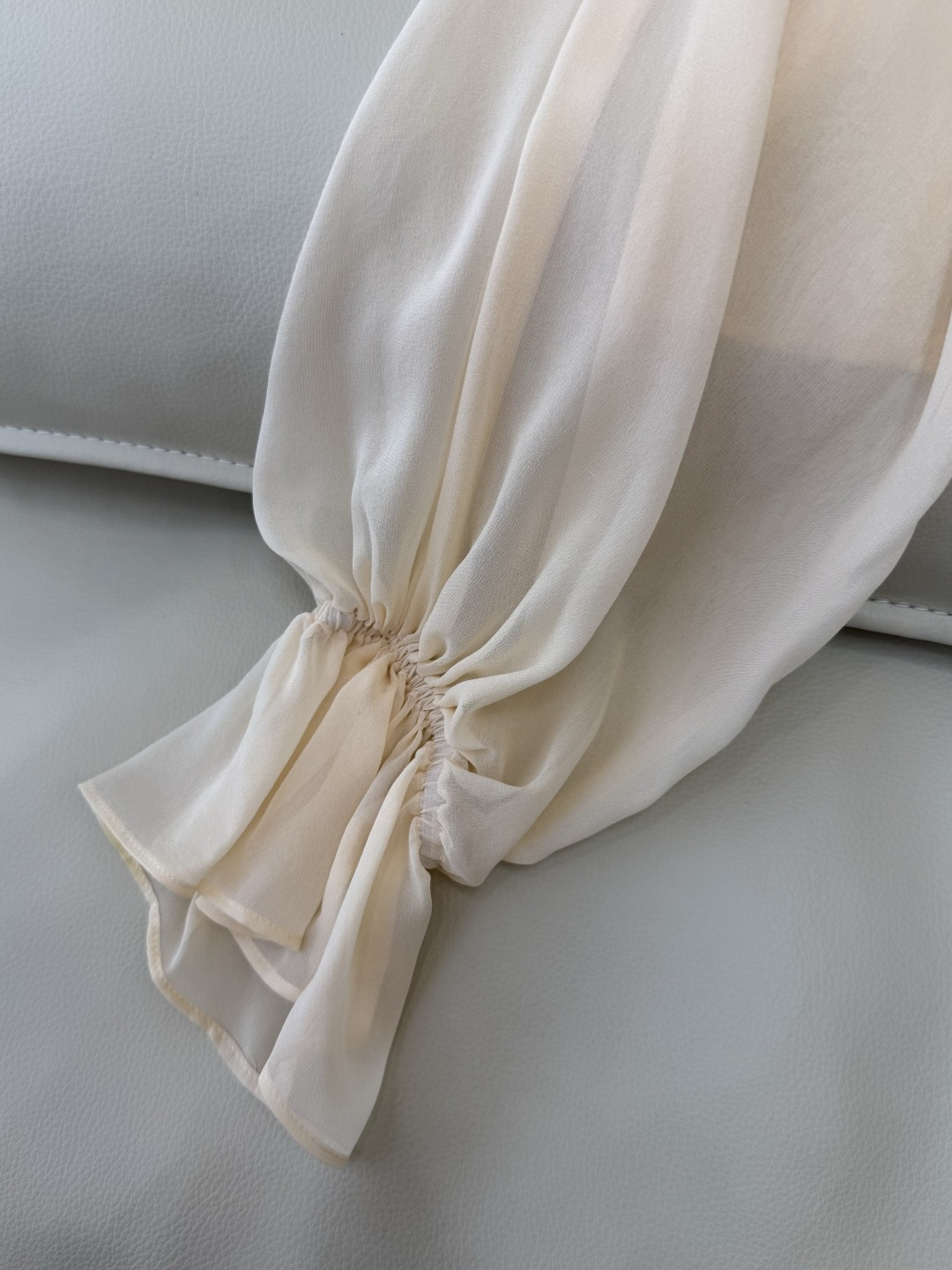 QD8060#新款真丝衬衫💕chloe 顶级版 100% 真丝蕾丝绣花 肉粉色真丝上衣 36-42