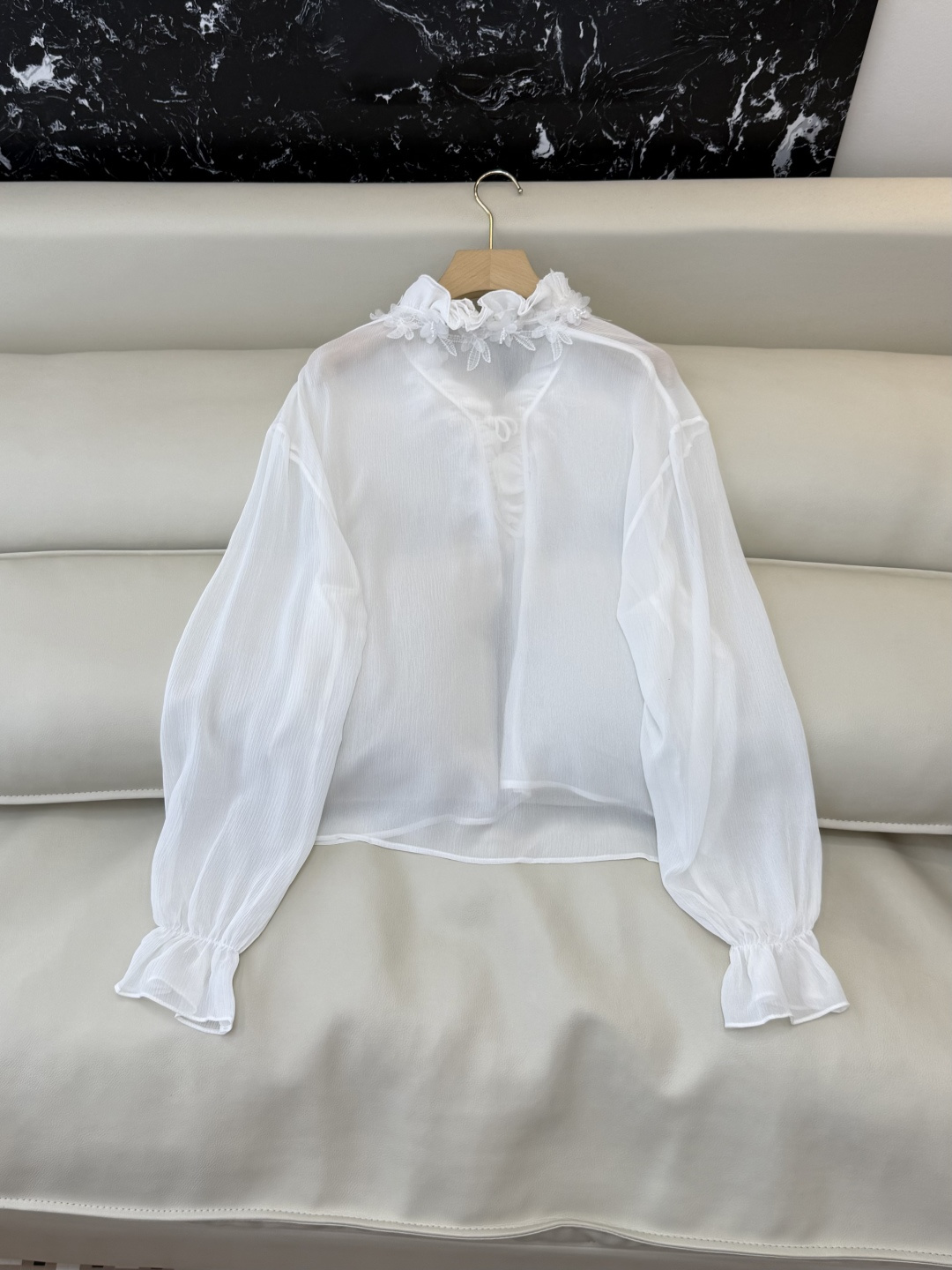 QD7952#新款真丝衬衫💕100% 真丝蕾丝绣花 珠片 真丝上衣 SML XL