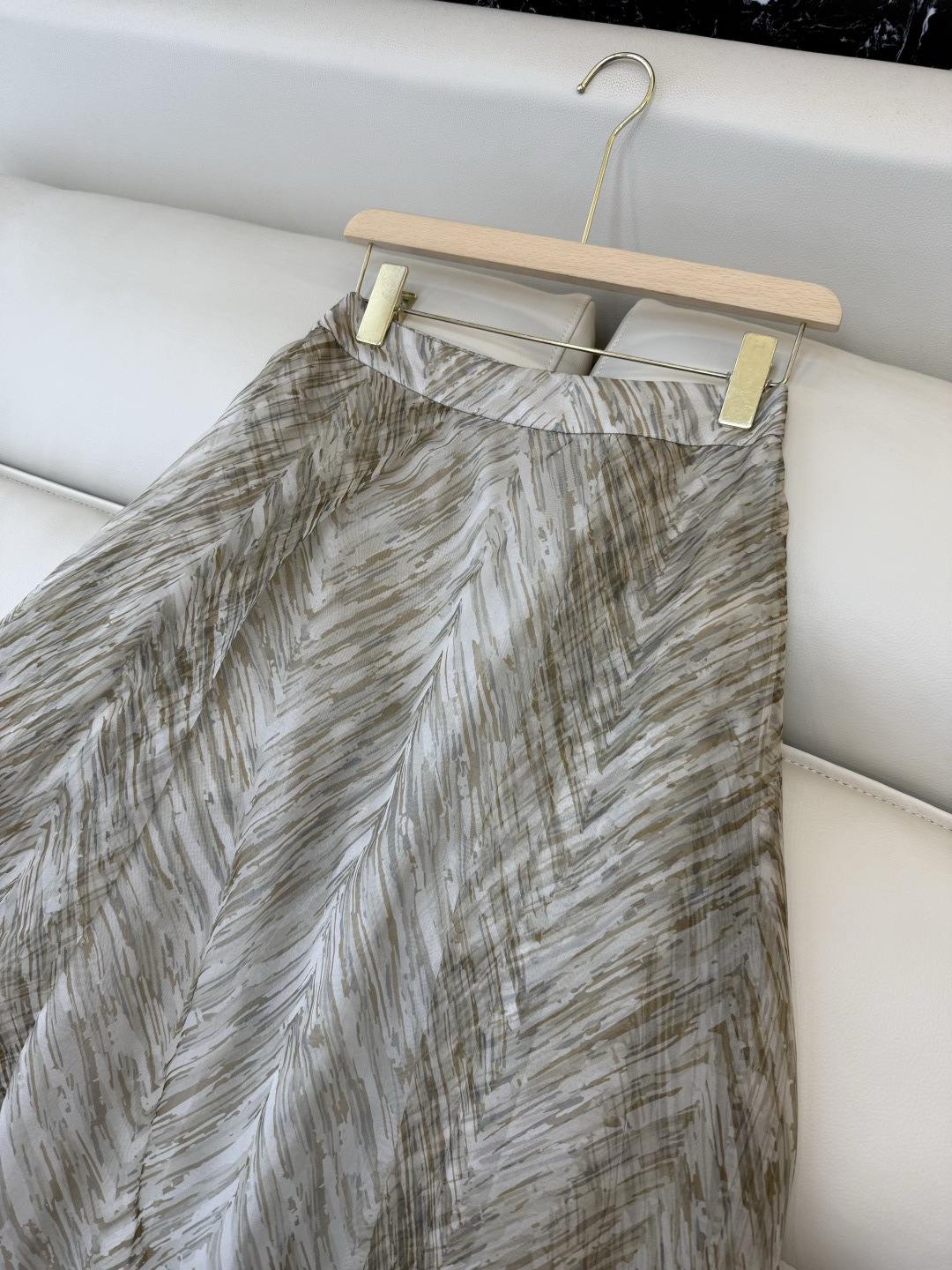 QD8056#新款半裙💕BC 顶级版 100% 真丝 大摆印花半裙 36-42