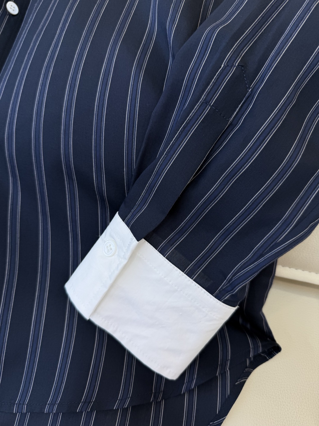 LZ26022#新款衬衫‼️BC 30% 真丝 条纹长袖衬衫 藏蓝色 SML