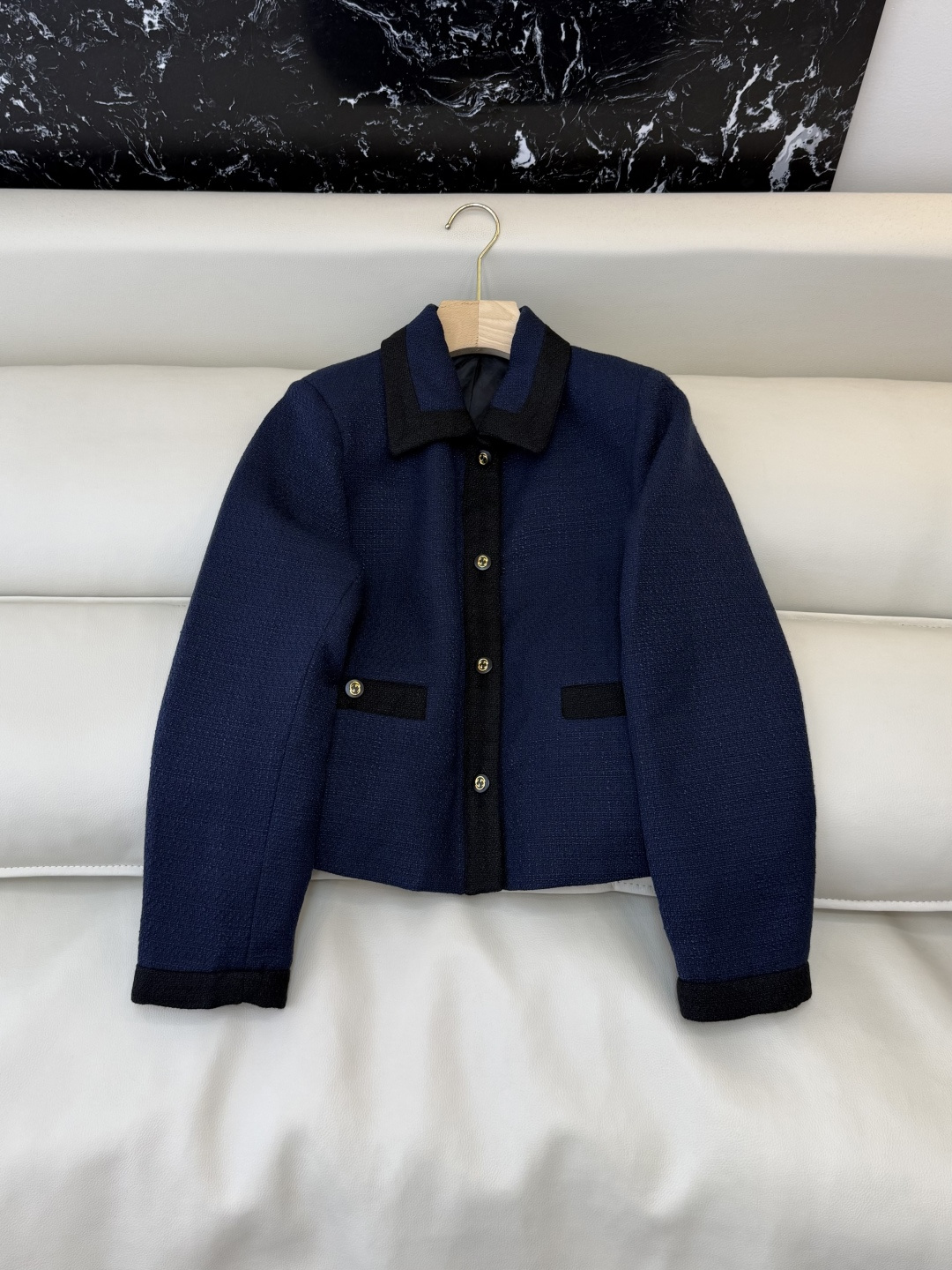 GU020#新款套装‼️Gu 撞色边 长袖外套➕半裙 套装 SML（码号可以拆分）