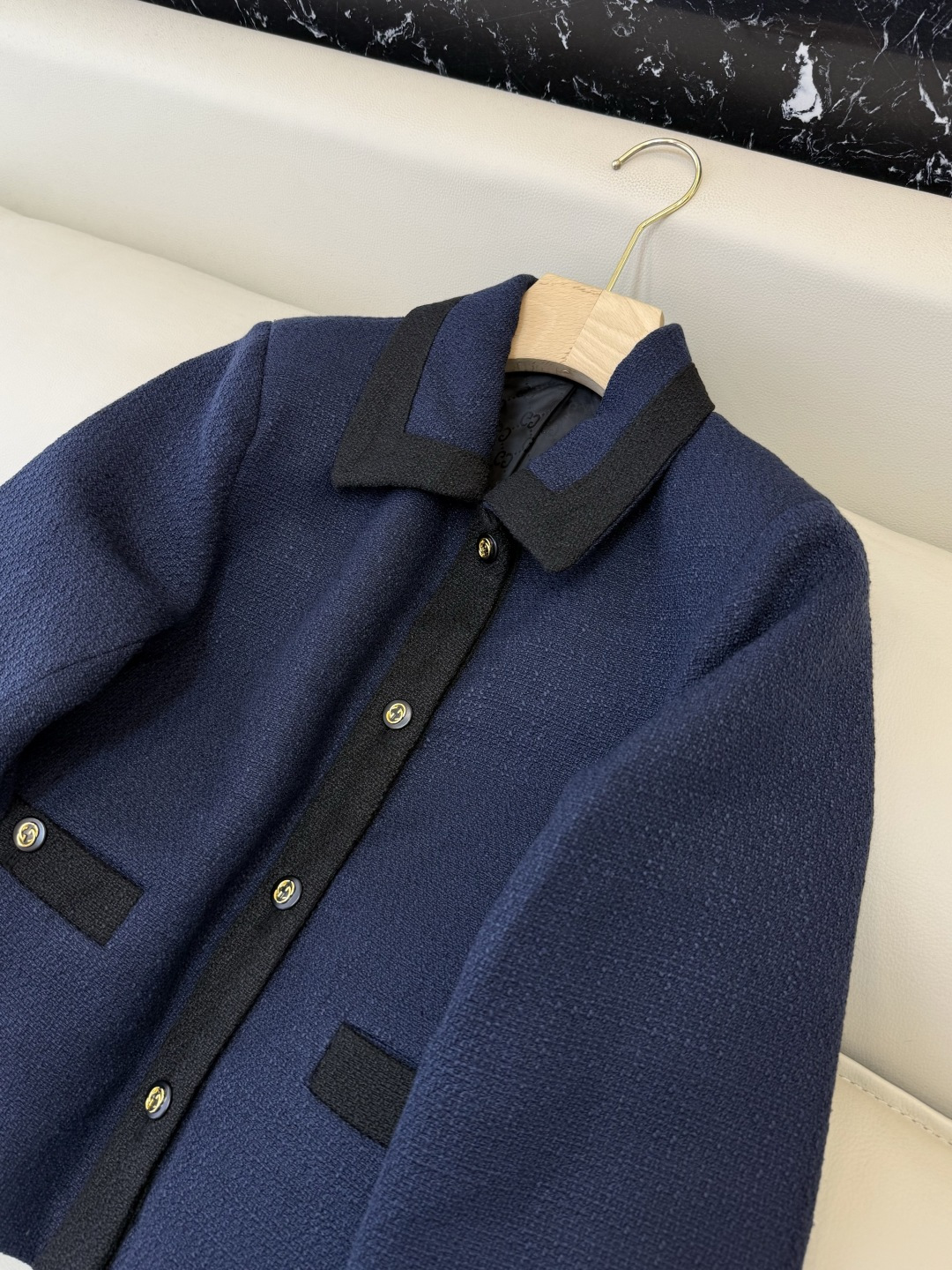 GU020#新款套装‼️Gu 撞色边 长袖外套➕半裙 套装 SML（码号可以拆分）