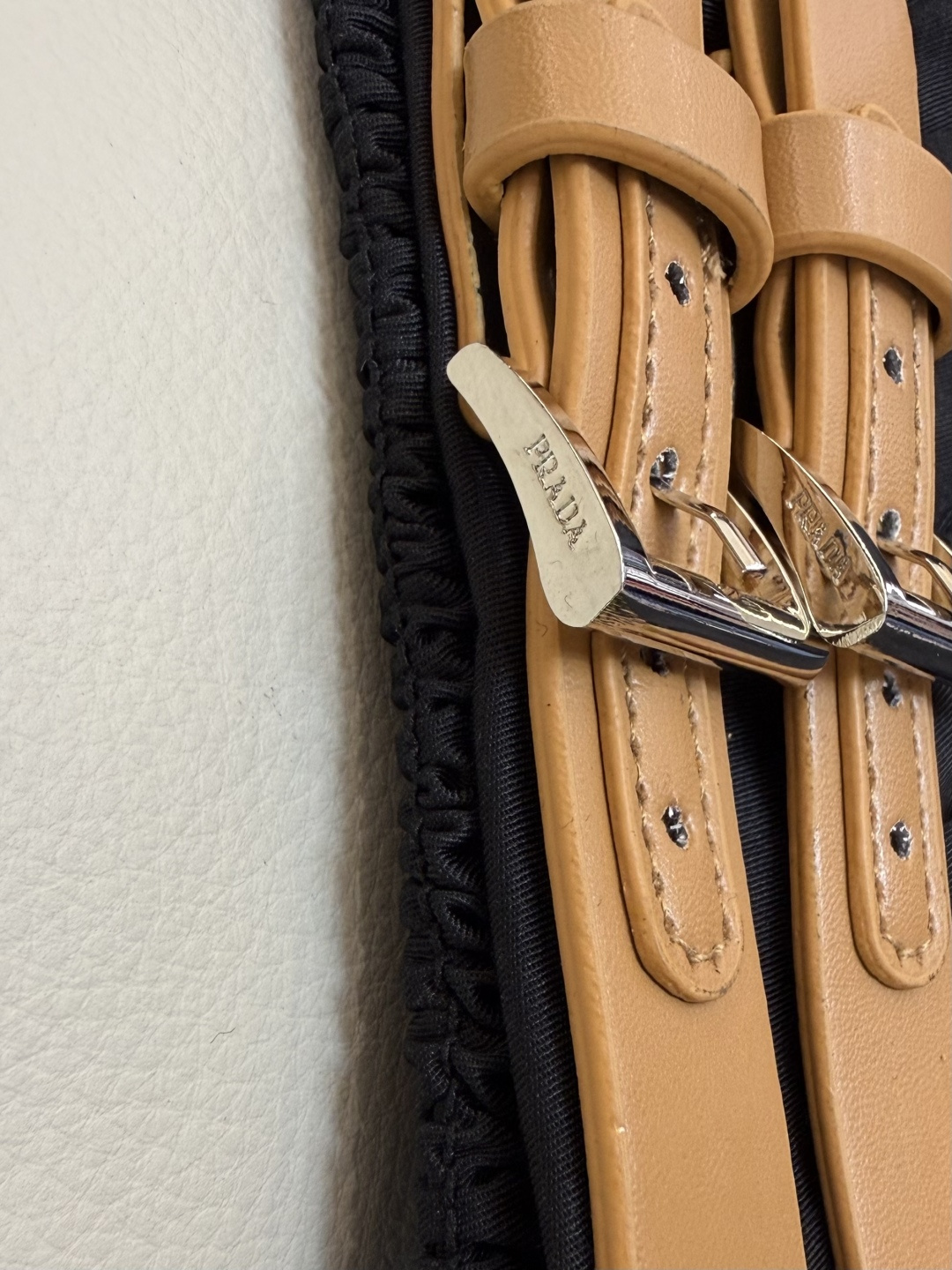 AW015#新款半裙P‼️PR 三角标 长款半裙 黑色 杏色 SML