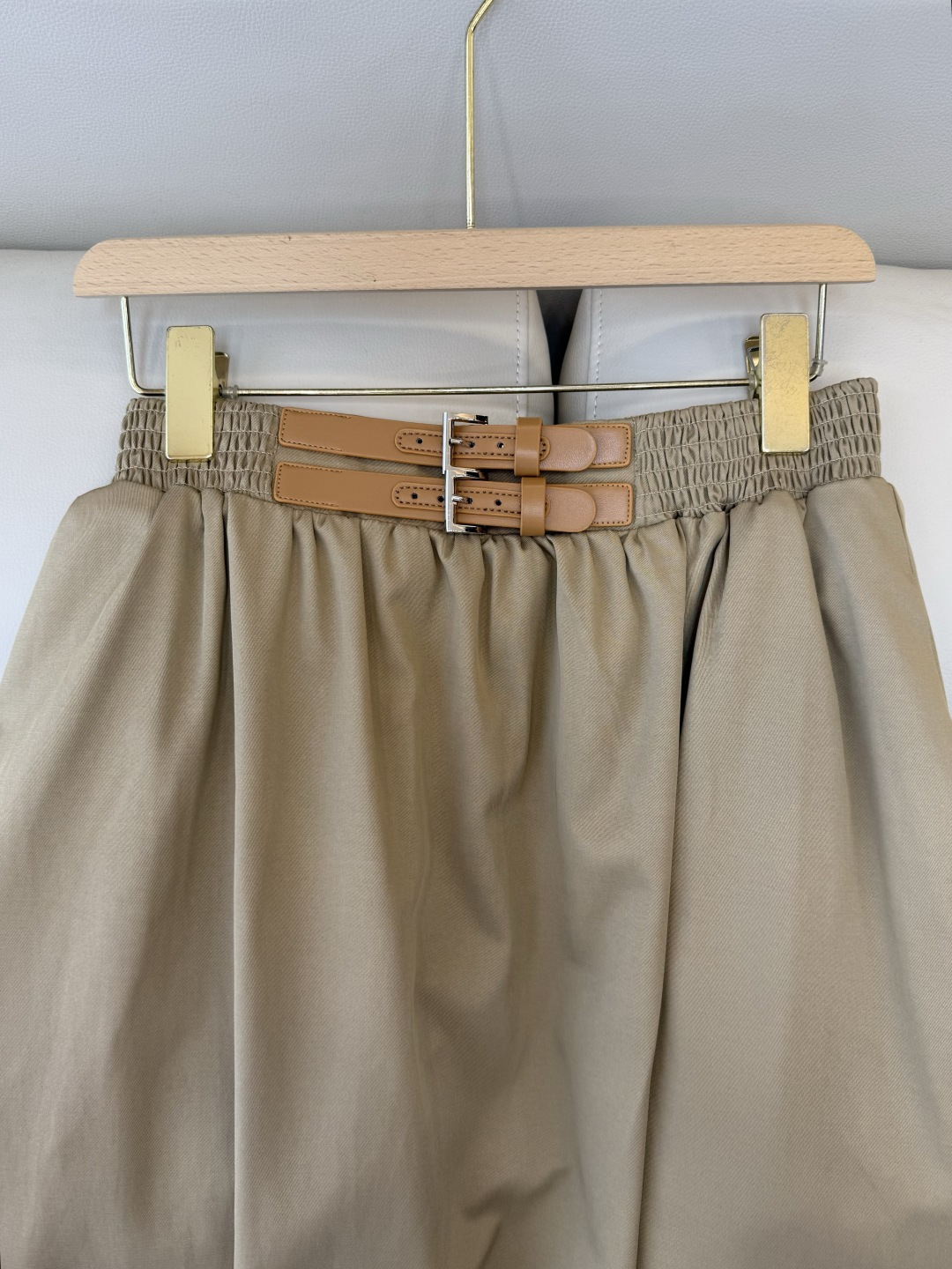 AW015#新款半裙P‼️PR 三角标 长款半裙 黑色 杏色 SML