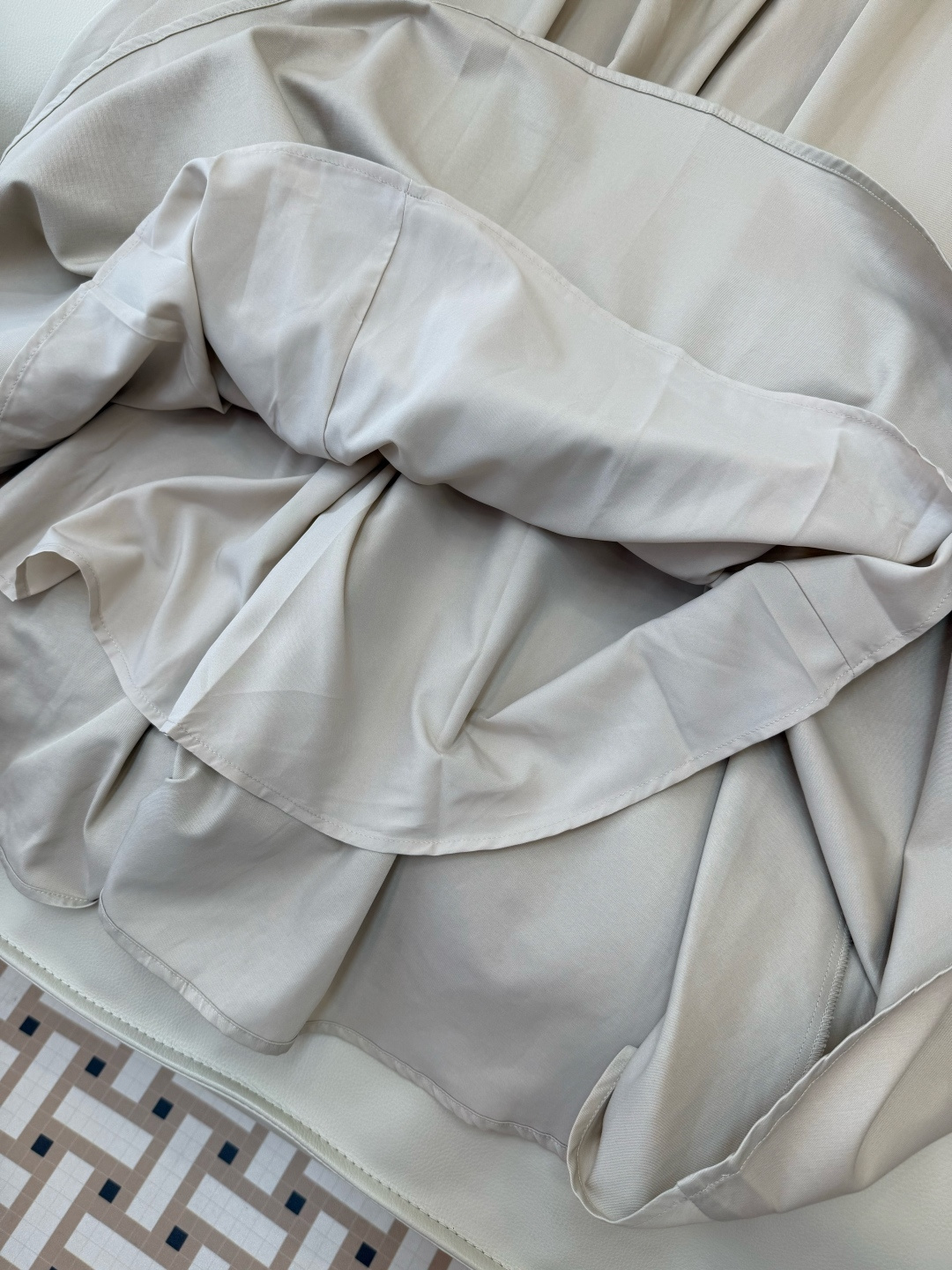 AW021#新款半裙P‼️LOE* 皮标logo 长半裙 两色图 SML