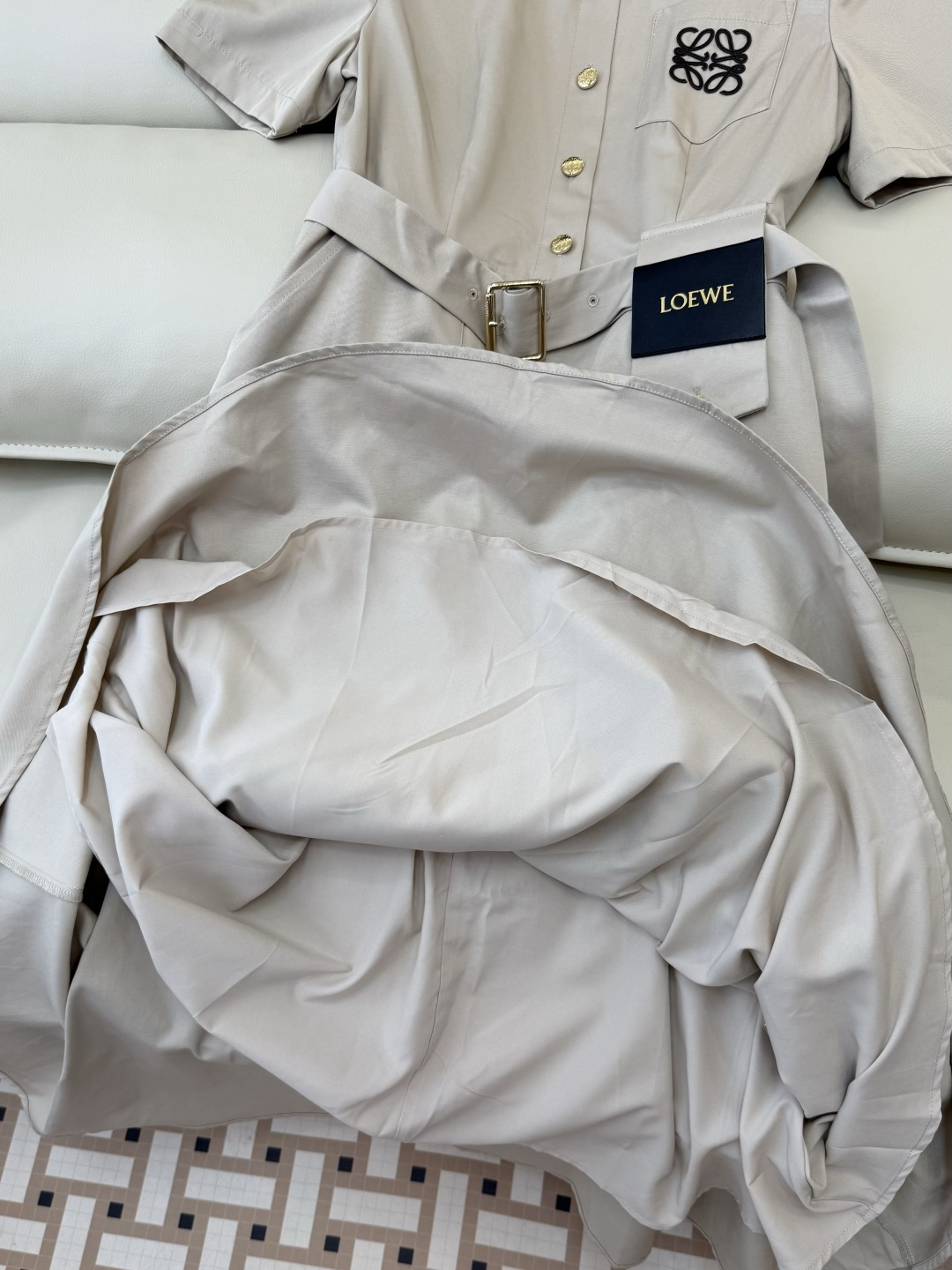 AW020#新款连衣裙P‼️LOE* 短袖修身 皮标logo 连衣裙 两色图 SML