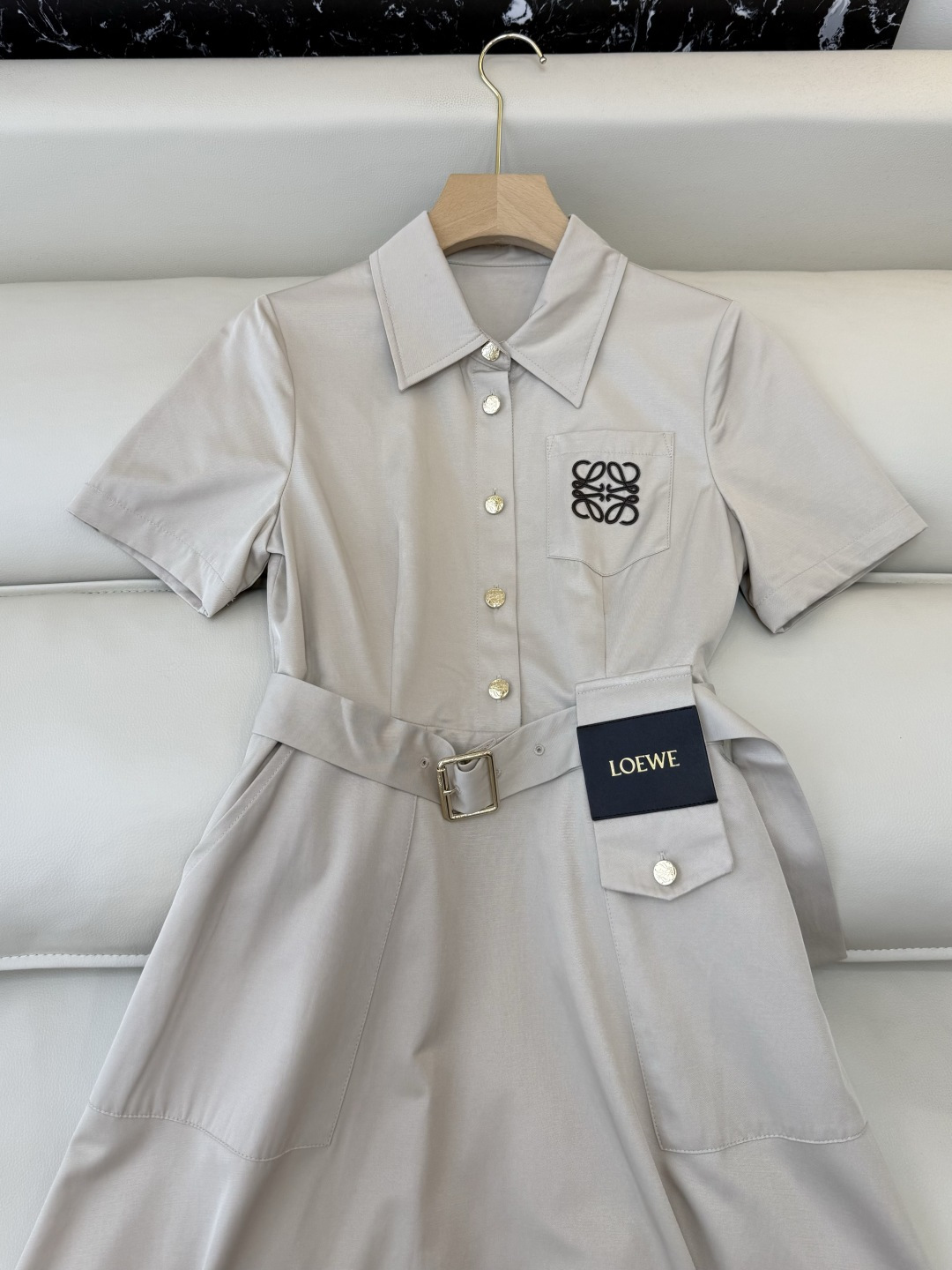 AW020#新款连衣裙P‼️LOE* 短袖修身 皮标logo 连衣裙 两色图 SML