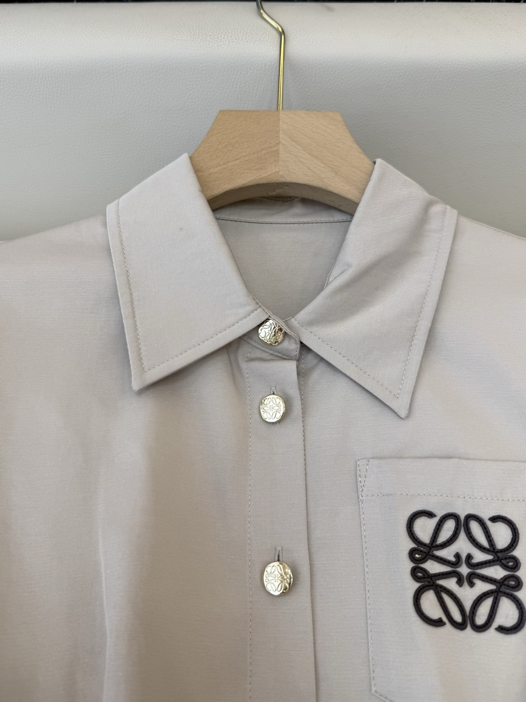 AW020#新款连衣裙P‼️LOE* 短袖修身 皮标logo 连衣裙 两色图 SML