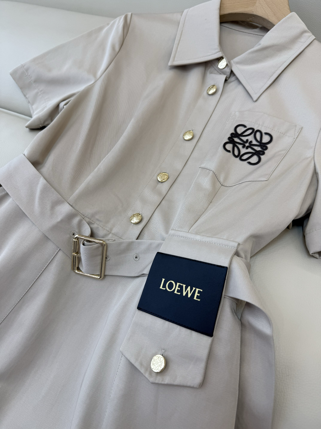 AW020#新款连衣裙P‼️LOE* 短袖修身 皮标logo 连衣裙 两色图 SML