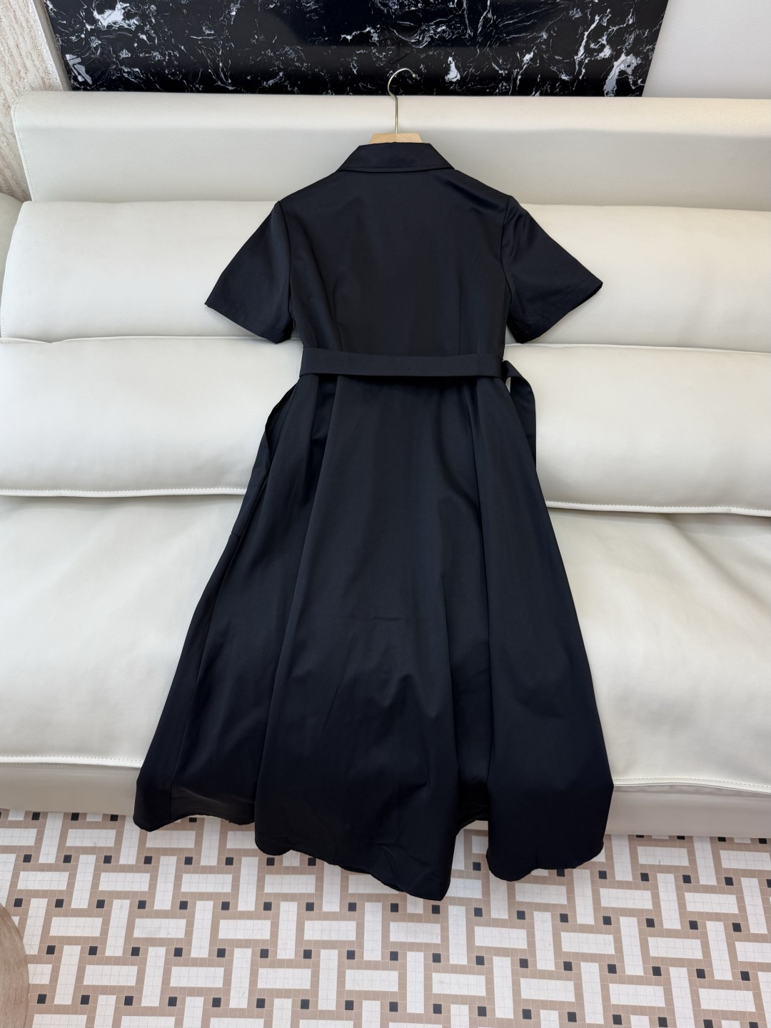 AW020#新款连衣裙P‼️LOE* 短袖修身 皮标logo 连衣裙 两色图 SML