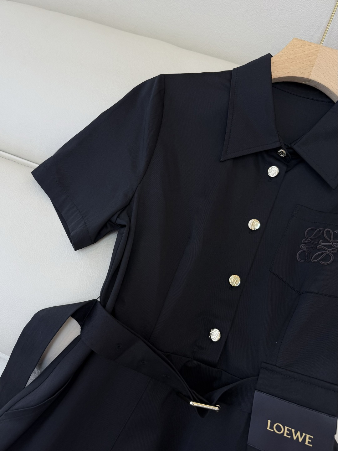 AW020#新款连衣裙P‼️LOE* 短袖修身 皮标logo 连衣裙 两色图 SML