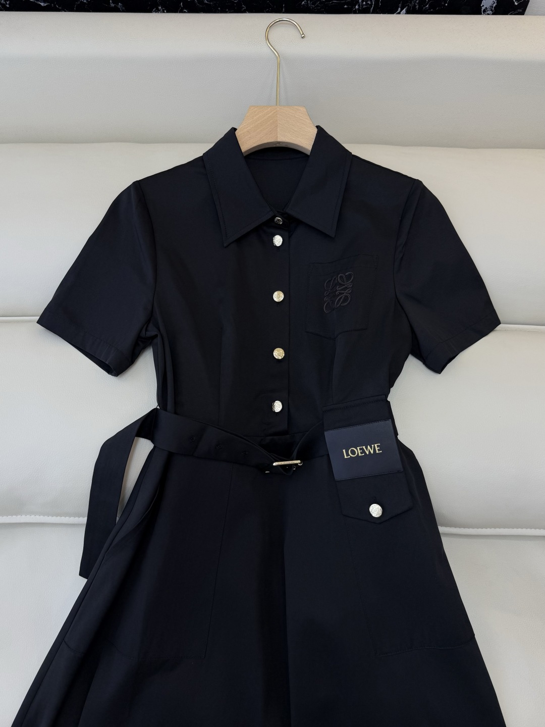 AW020#新款连衣裙P‼️LOE* 短袖修身 皮标logo 连衣裙 两色图 SML