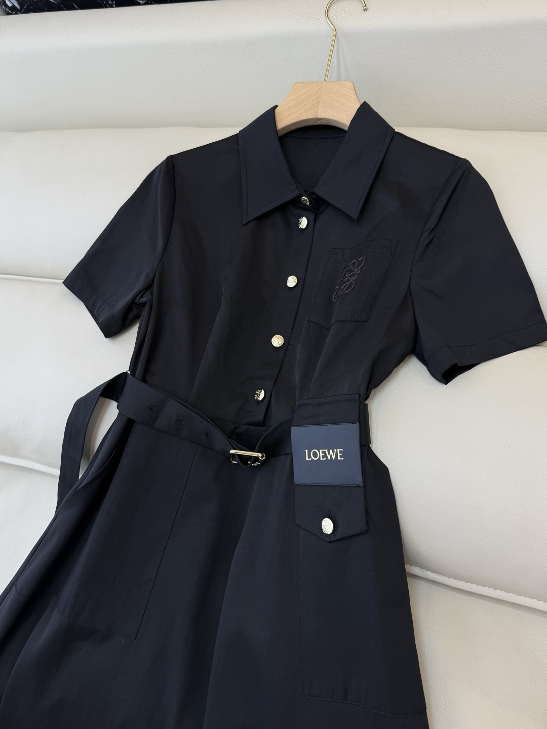 AW020#新款连衣裙P‼️LOE* 短袖修身 皮标logo 连衣裙 两色图 SML