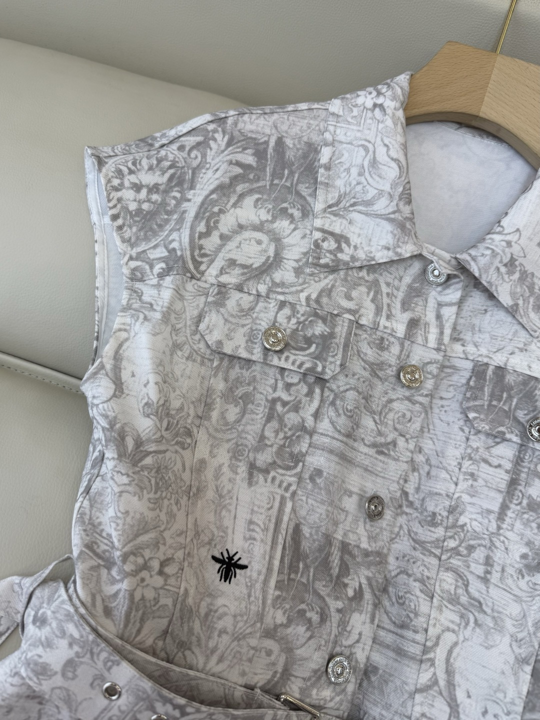 AW019#新款连衣裙P‼️Dio* 短袖修身 印花 连衣裙 两色图 SML