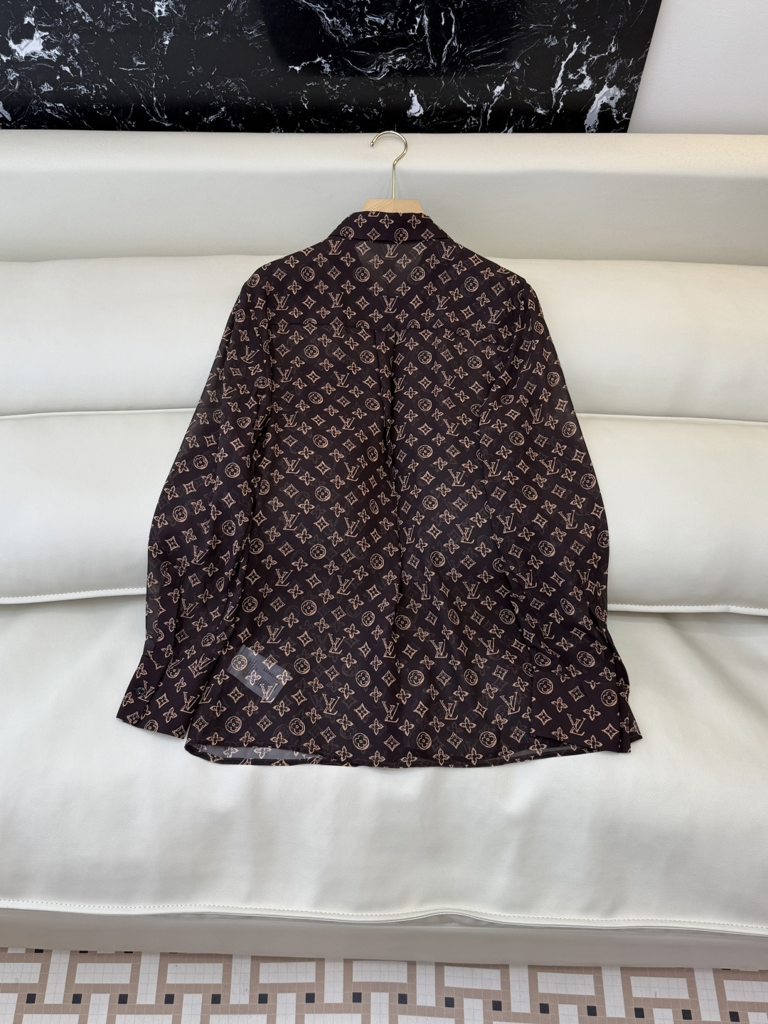 AW025#新款衬衫P‼️L V 家 修身 老花 logo 印花长袖衬衫 两色图 SML