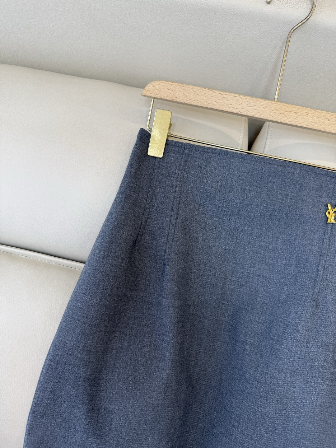 CY0102#新款半裙🌾YSL 开叉设计显瘦长半裙 白色黑色 灰色 SML