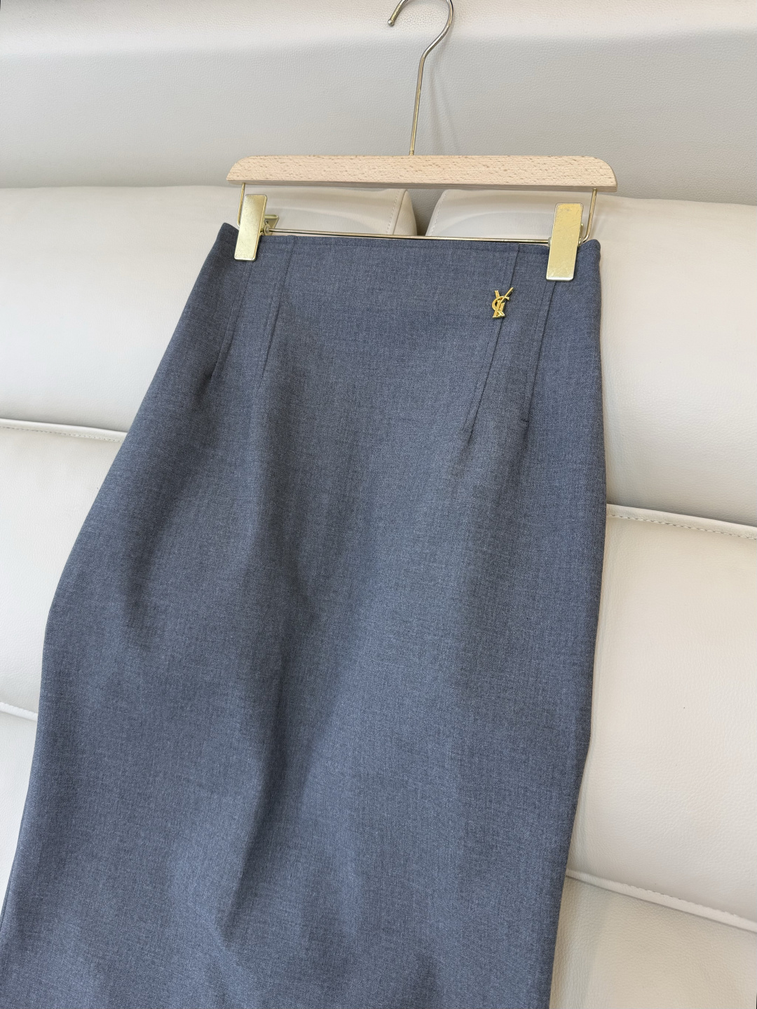 CY0102#新款半裙🌾YSL 开叉设计显瘦长半裙 白色黑色 灰色 SML