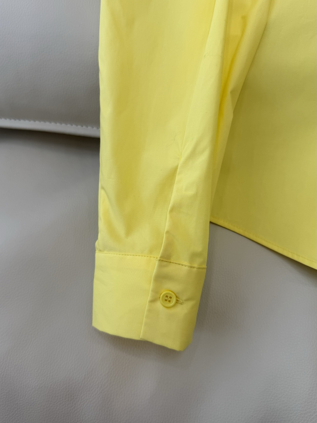 CY0109#新款衬衫🌾PR 三角标 翻领修身长袖 衬衫 白色 粉色 黄色 SM L