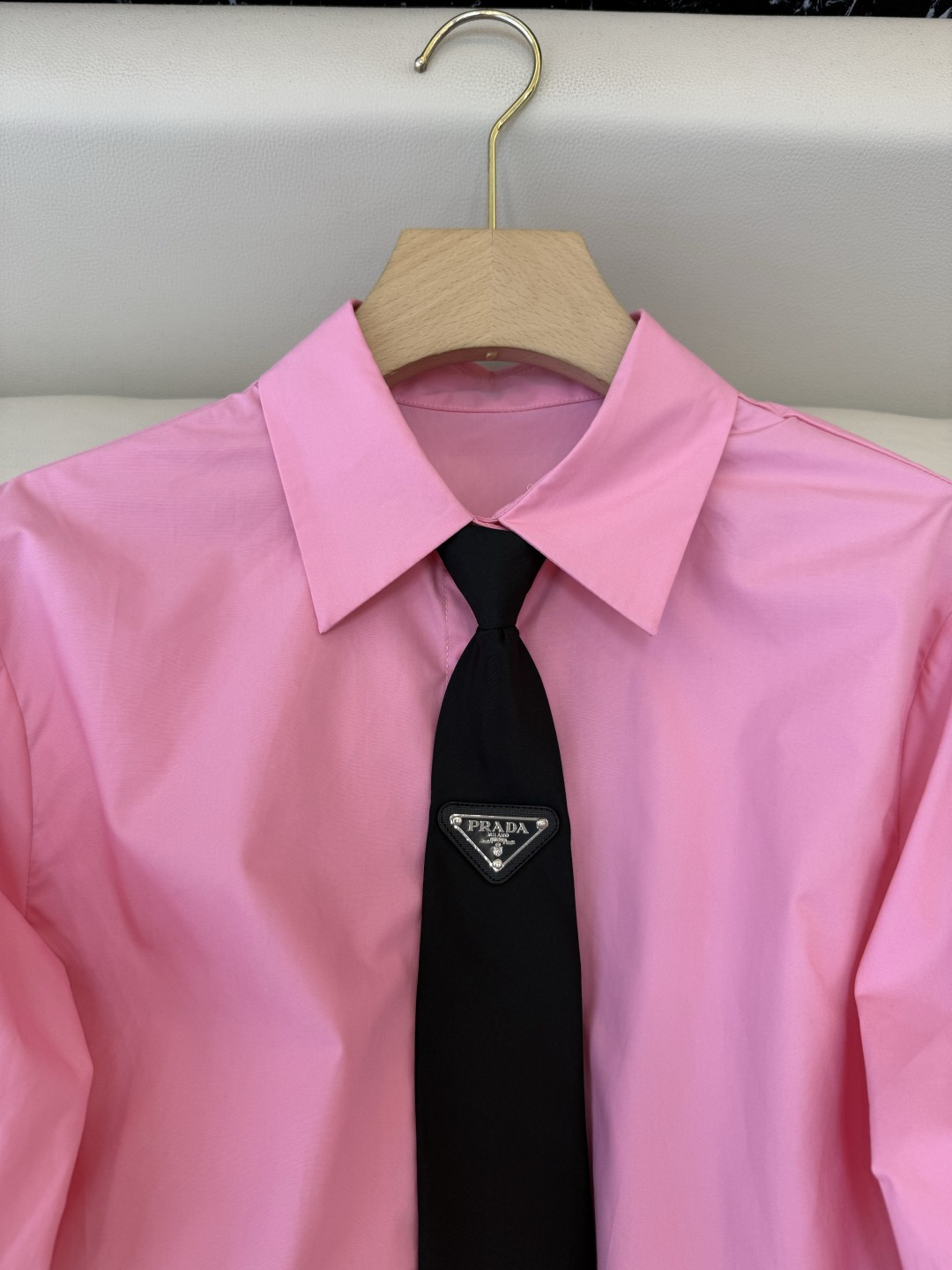 CY0109#新款衬衫🌾PR 三角标 翻领修身长袖 衬衫 白色 粉色 黄色 SM L