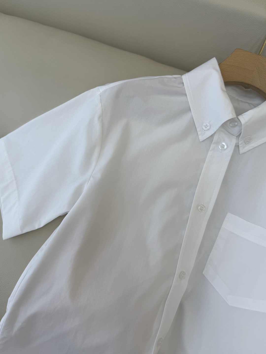 CY0112#新款衬衫🌾PR 字母绣花 翻领修身短袖 衬衫 白色 SM L