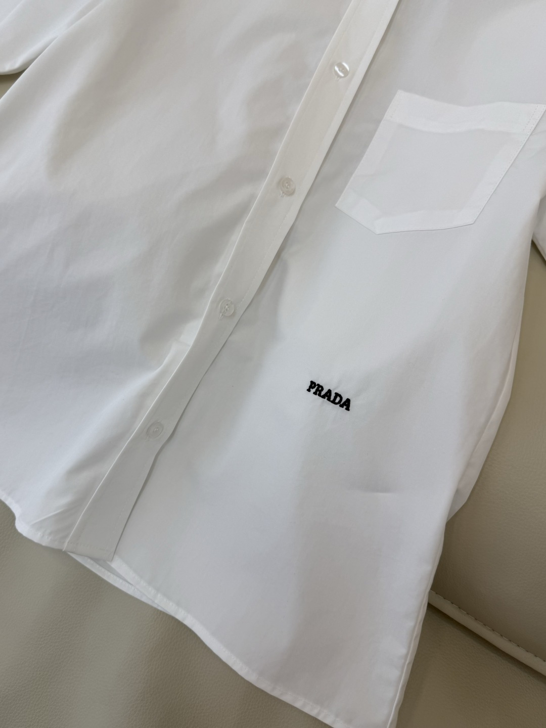 CY0112#新款衬衫🌾PR 字母绣花 翻领修身短袖 衬衫 白色 SM L