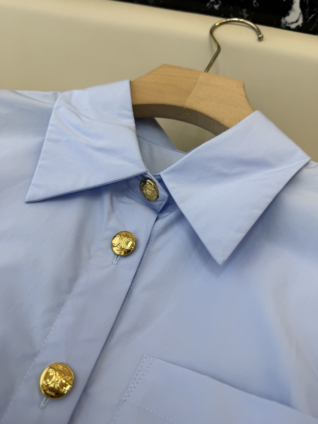 CY0111#新款衬衫🌾Ce 字母绣花 翻领修身长袖 衬衫 白色 粉色 蓝色 SM L