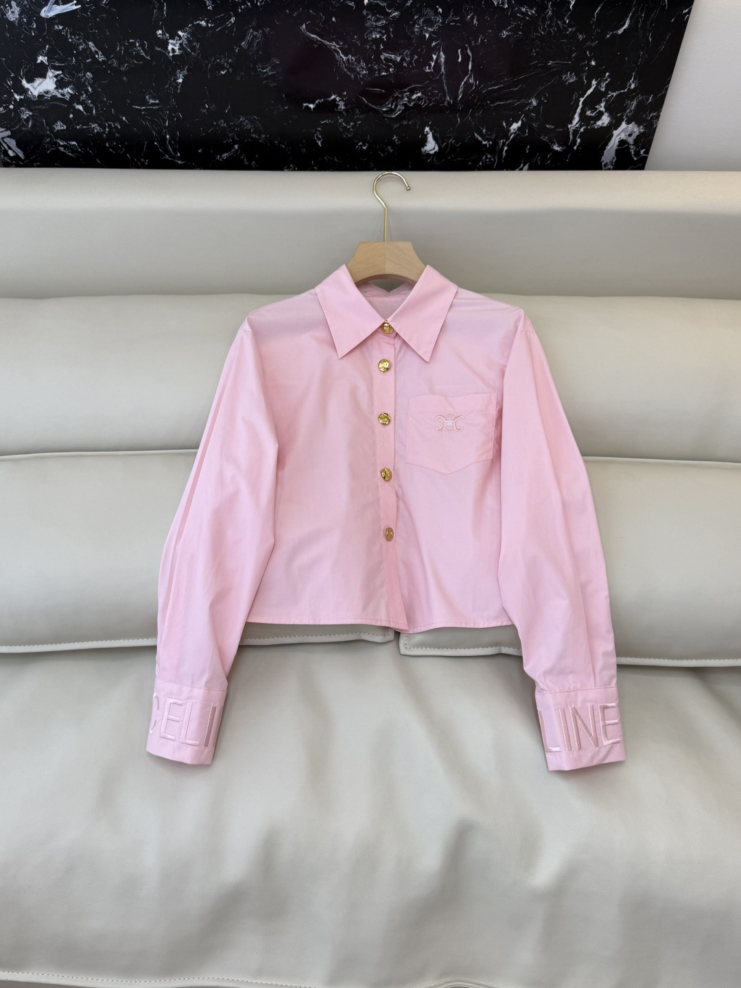 CY0111#新款衬衫🌾Ce 字母绣花 翻领修身长袖 衬衫 白色 粉色 蓝色 SM L