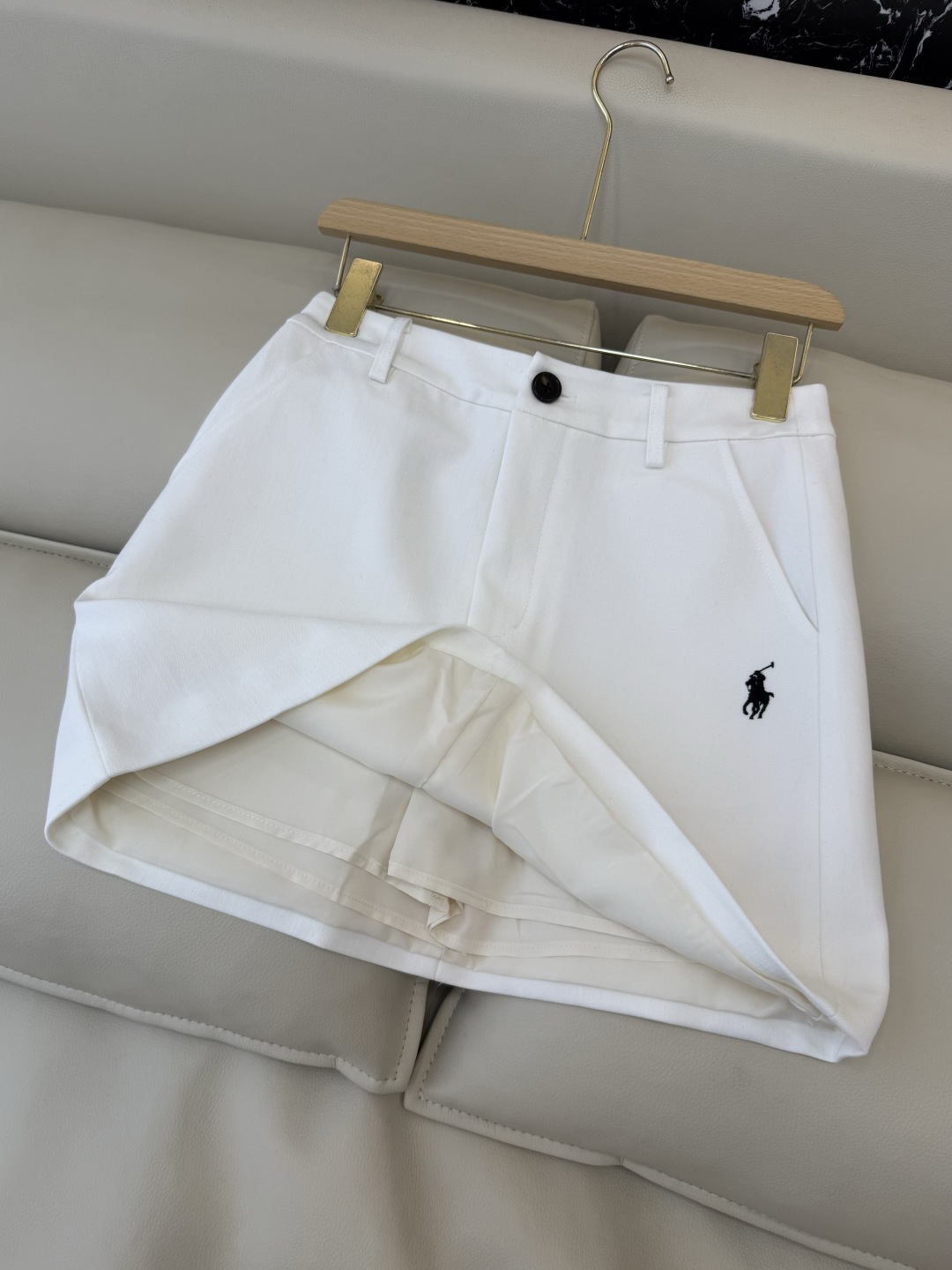 CY0104#新款半裙🌾Polo 绣花logo 显瘦 半裙 黑色 白色 蓝色 SML