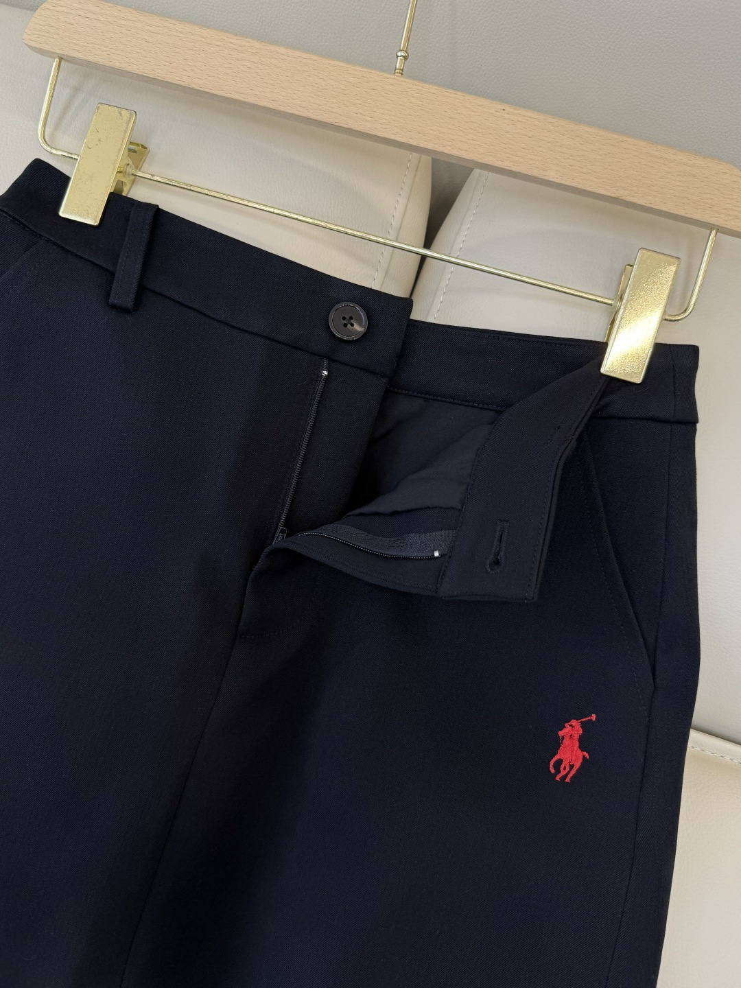 CY0104#新款半裙🌾Polo 绣花logo 显瘦 半裙 黑色 白色 蓝色 SML