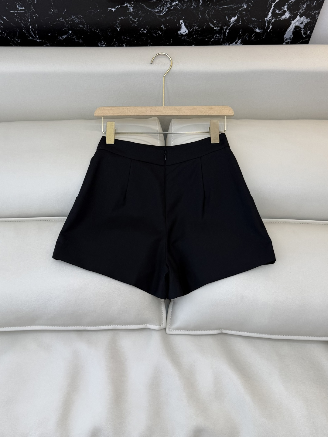 CY0106#新款短裤🌾极简风 百搭短裤 显瘦 黑色 白色 米黄色 SML