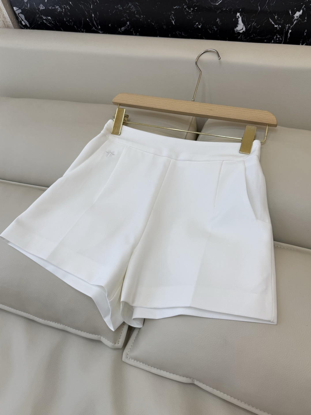 CY0106#新款短裤🌾极简风 百搭短裤 显瘦 黑色 白色 米黄色 SML