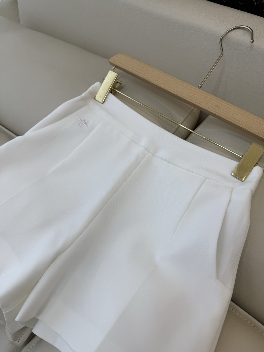 CY0106#新款短裤🌾极简风 百搭短裤 显瘦 黑色 白色 米黄色 SML