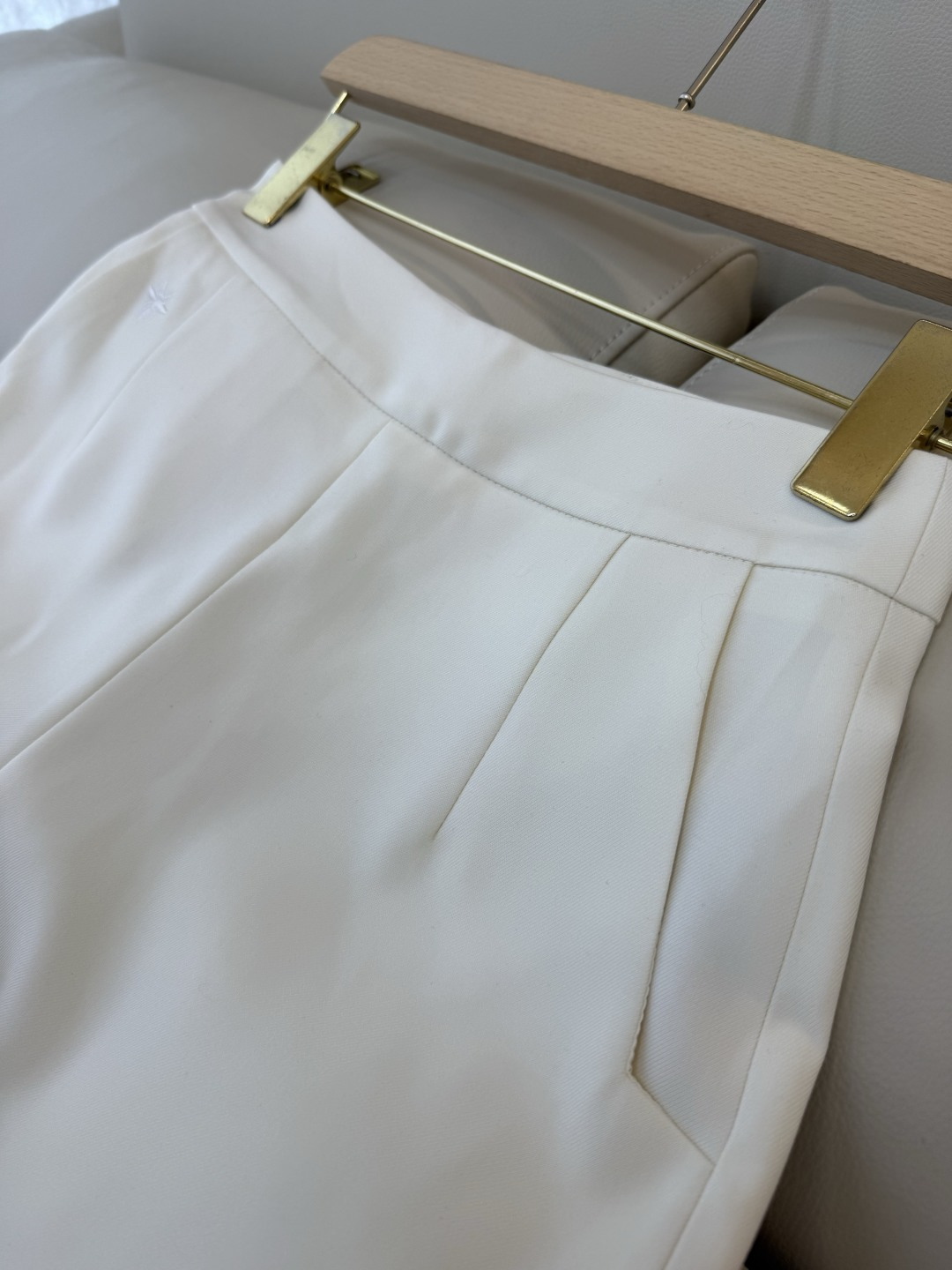 CY0106#新款短裤🌾极简风 百搭短裤 显瘦 黑色 白色 米黄色 SML