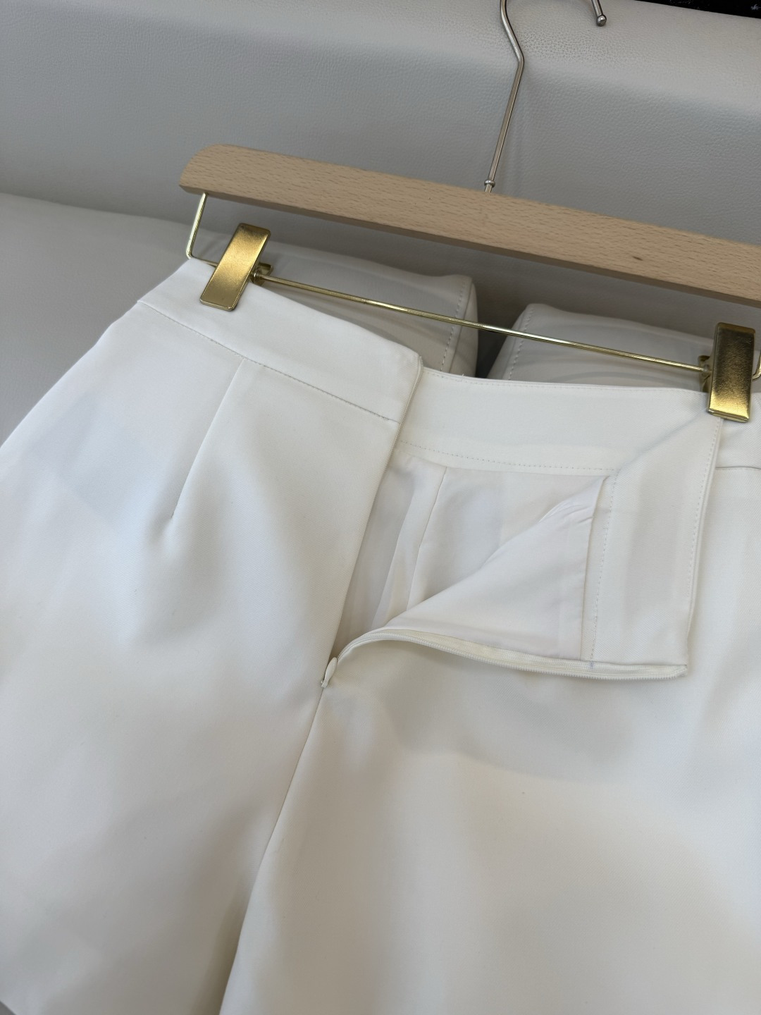 CY0106#新款短裤🌾极简风 百搭短裤 显瘦 黑色 白色 米黄色 SML