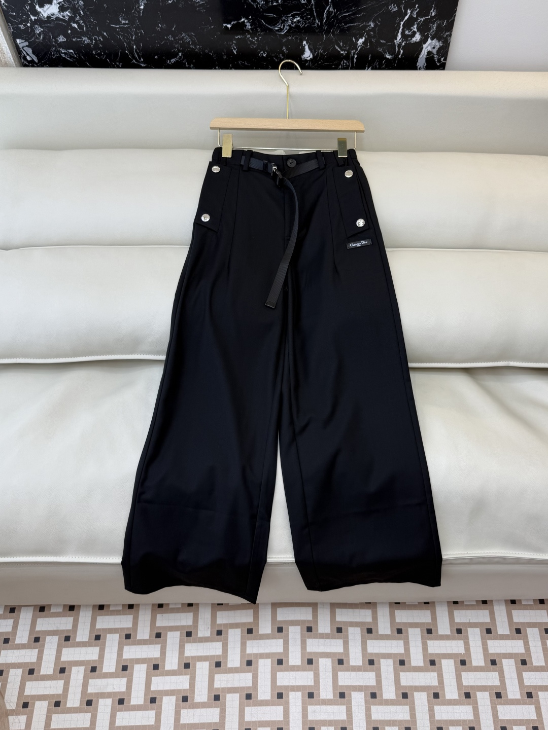 NO:791199,CX0187# New Pants Factory P Dior Belt Overalls Trousers Black White SML,,dior,19860909CX0187#新款裤子工厂P Dior 配腰带 工装裤 长裤 黑色 白色 SML,,dior,,Women's clothing