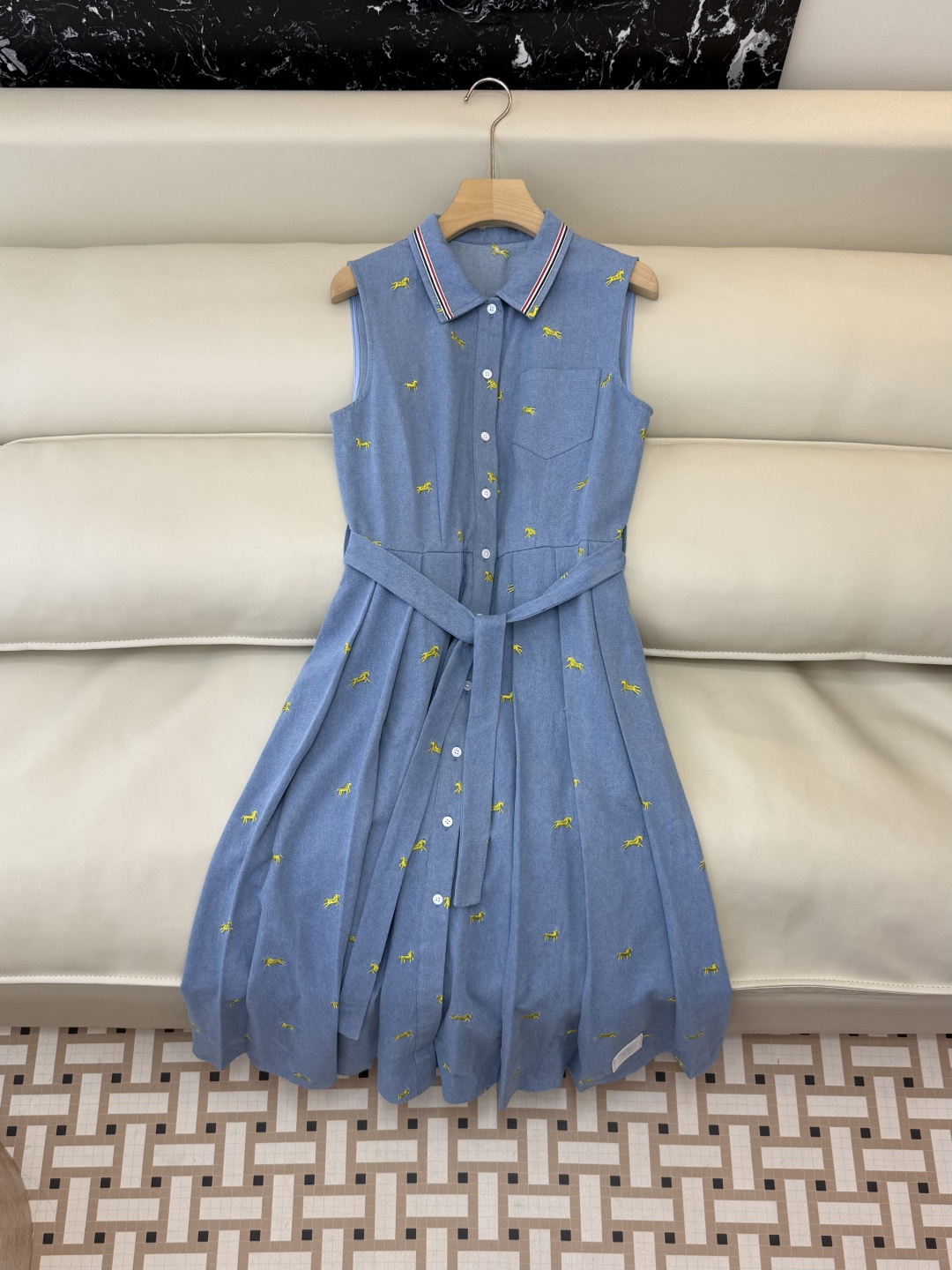 AW031#新款连衣裙P‼️TB 绣花小马 牛仔棉 无袖连衣裙 深蓝色 浅蓝色 SML