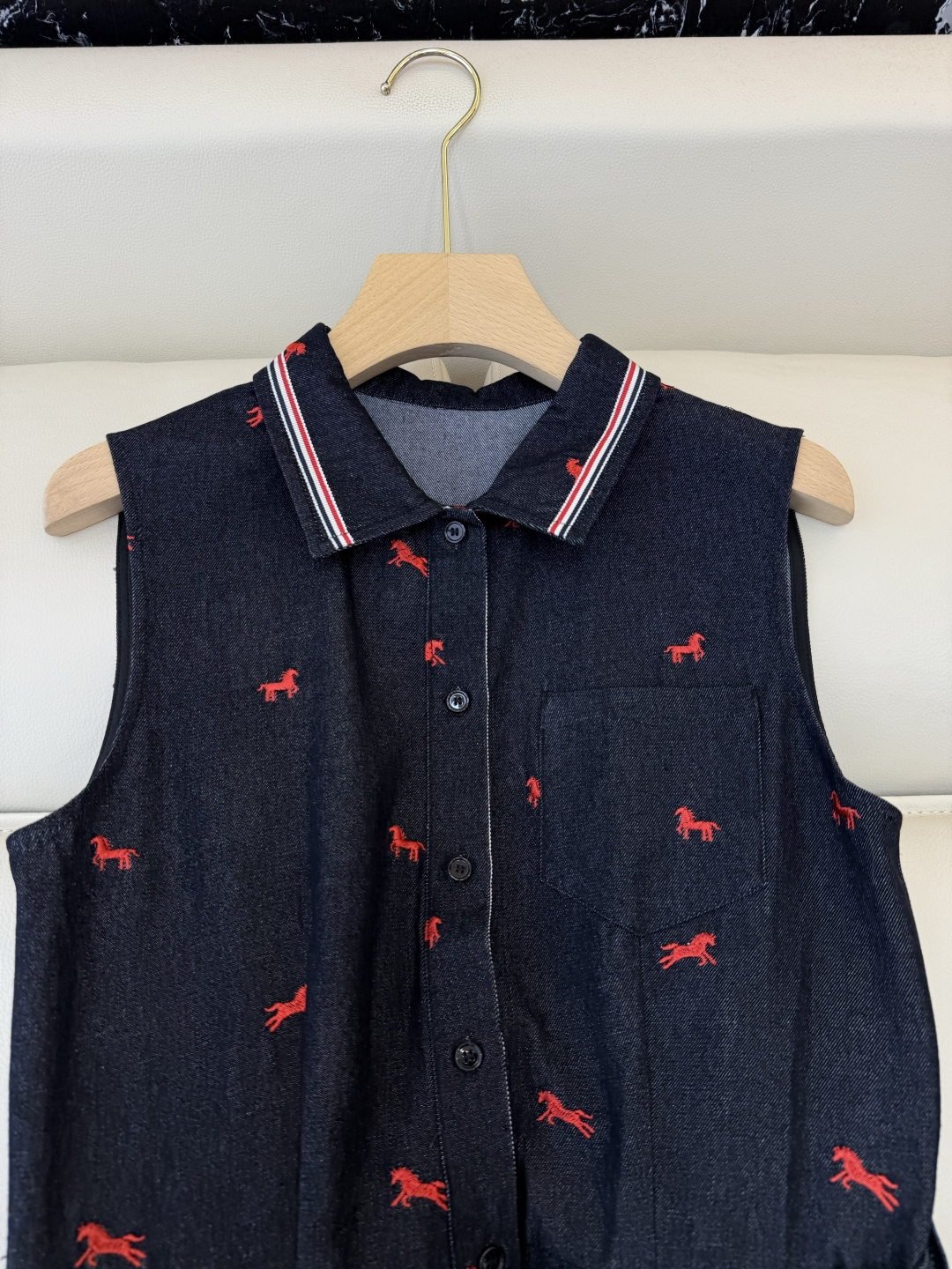 AW031#新款连衣裙P‼️TB 绣花小马 牛仔棉 无袖连衣裙 深蓝色 浅蓝色 SML