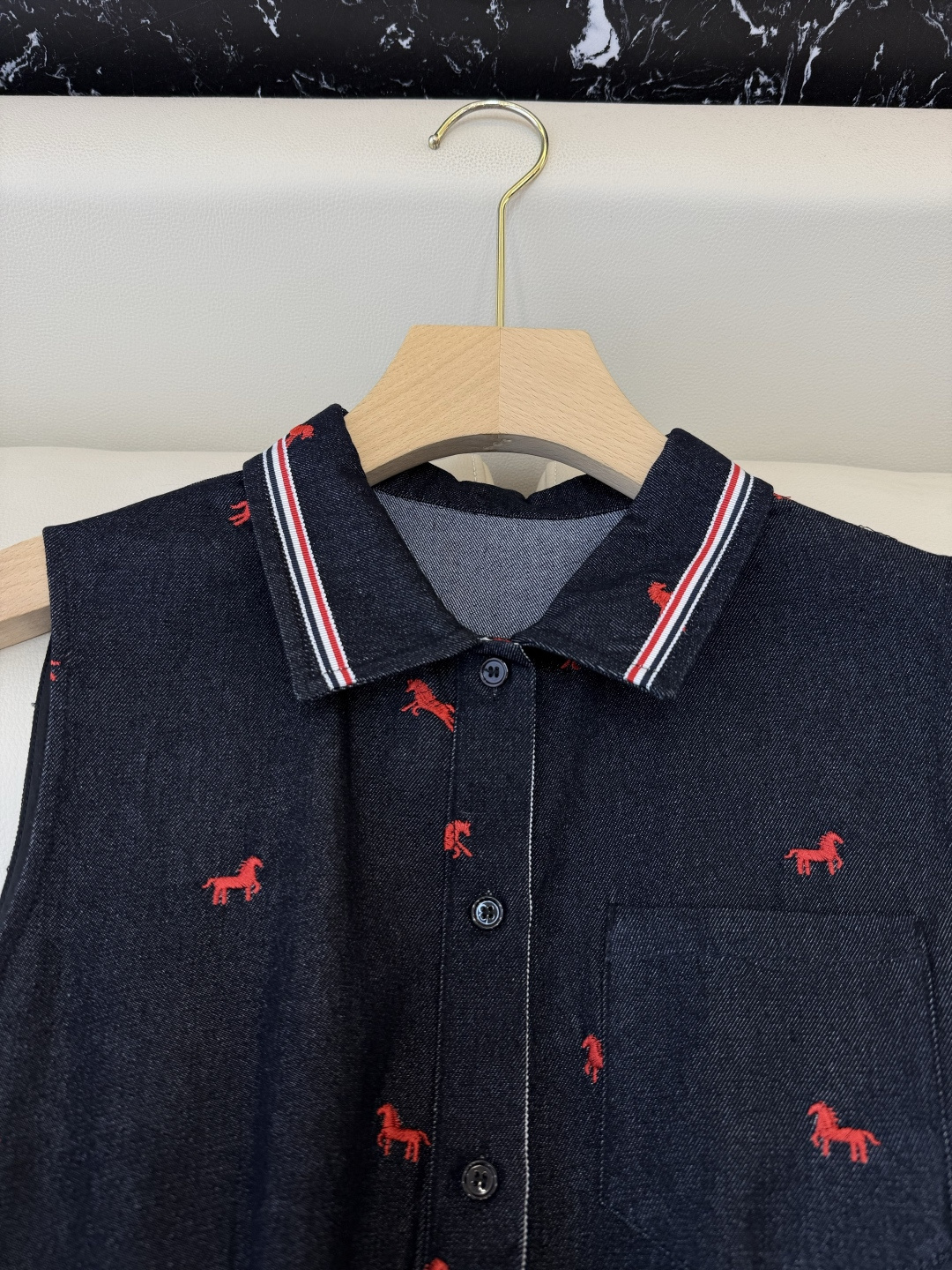 AW031#新款连衣裙P‼️TB 绣花小马 牛仔棉 无袖连衣裙 深蓝色 浅蓝色 SML