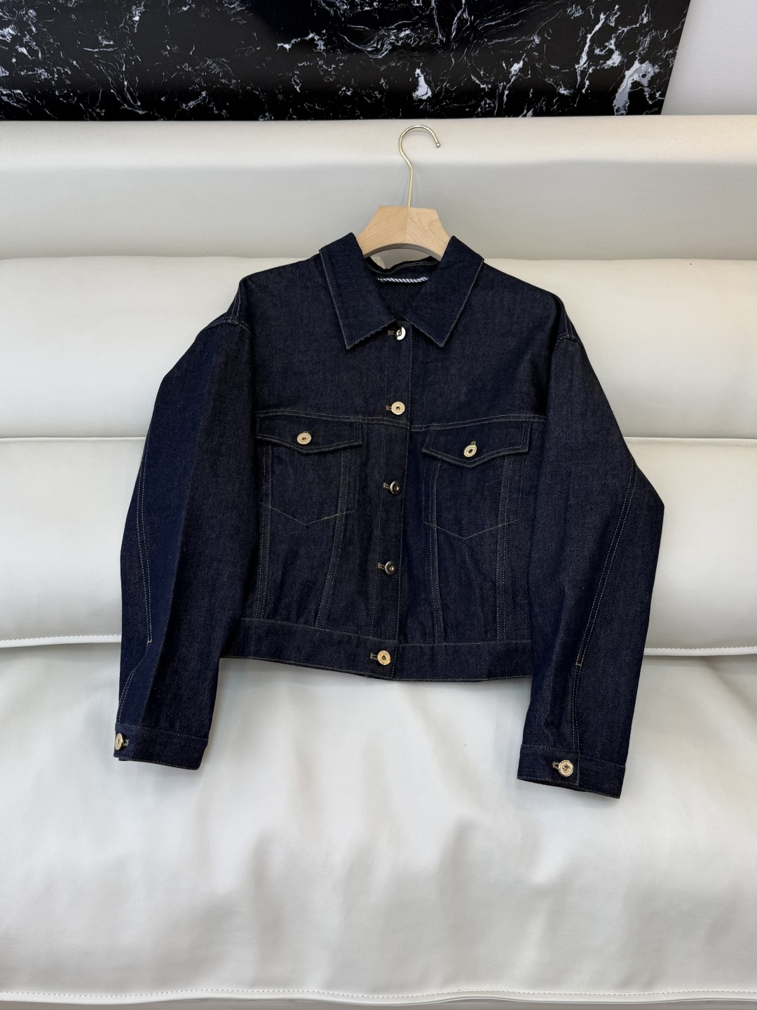 LZ26027#新款外套🌾BC 最新爆款 牛仔外套 SML