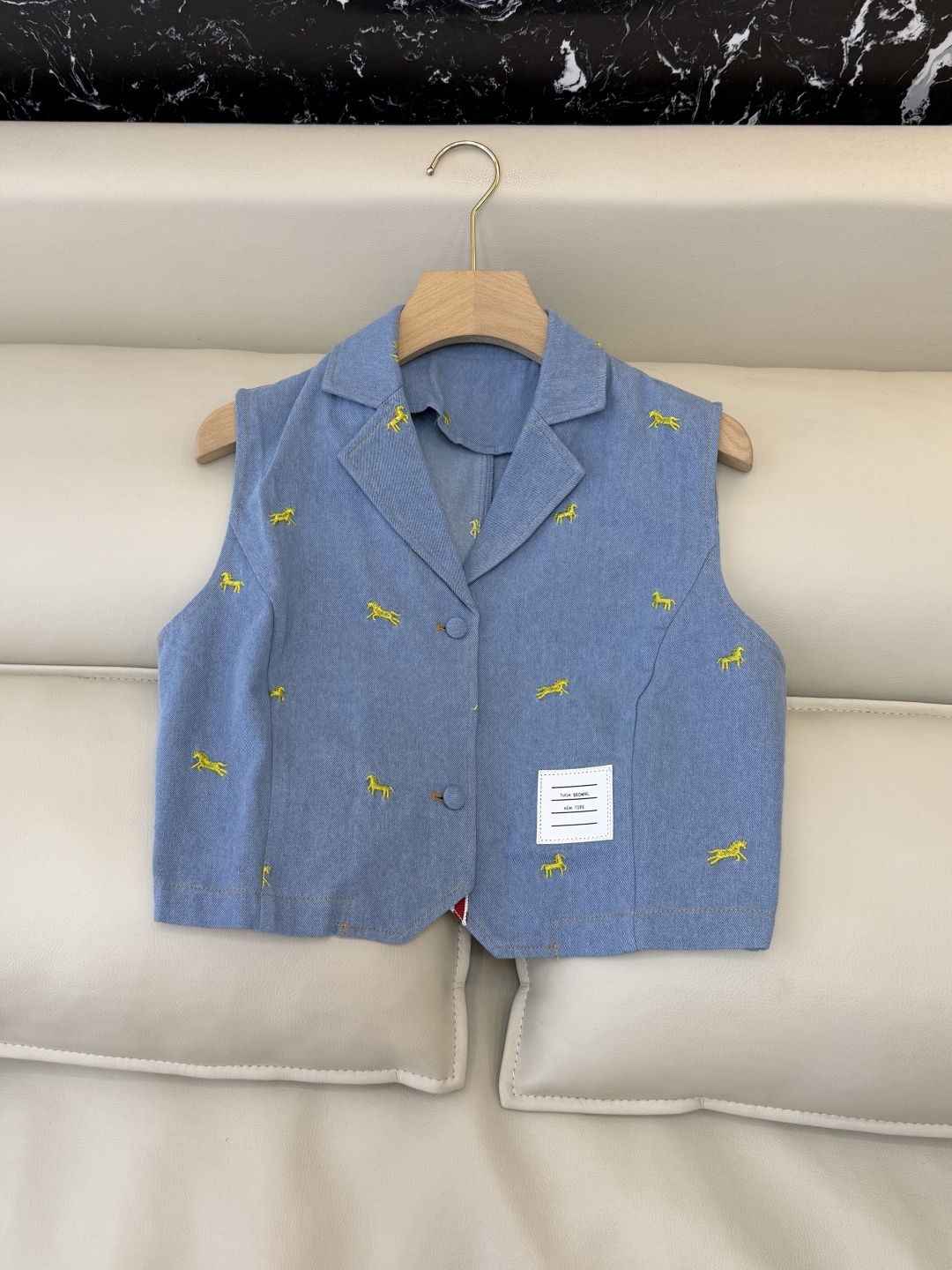 AW030#新款套装P‼️TB 绣花小马 牛仔马甲➕长半裙套装 深蓝色 浅蓝色 SML