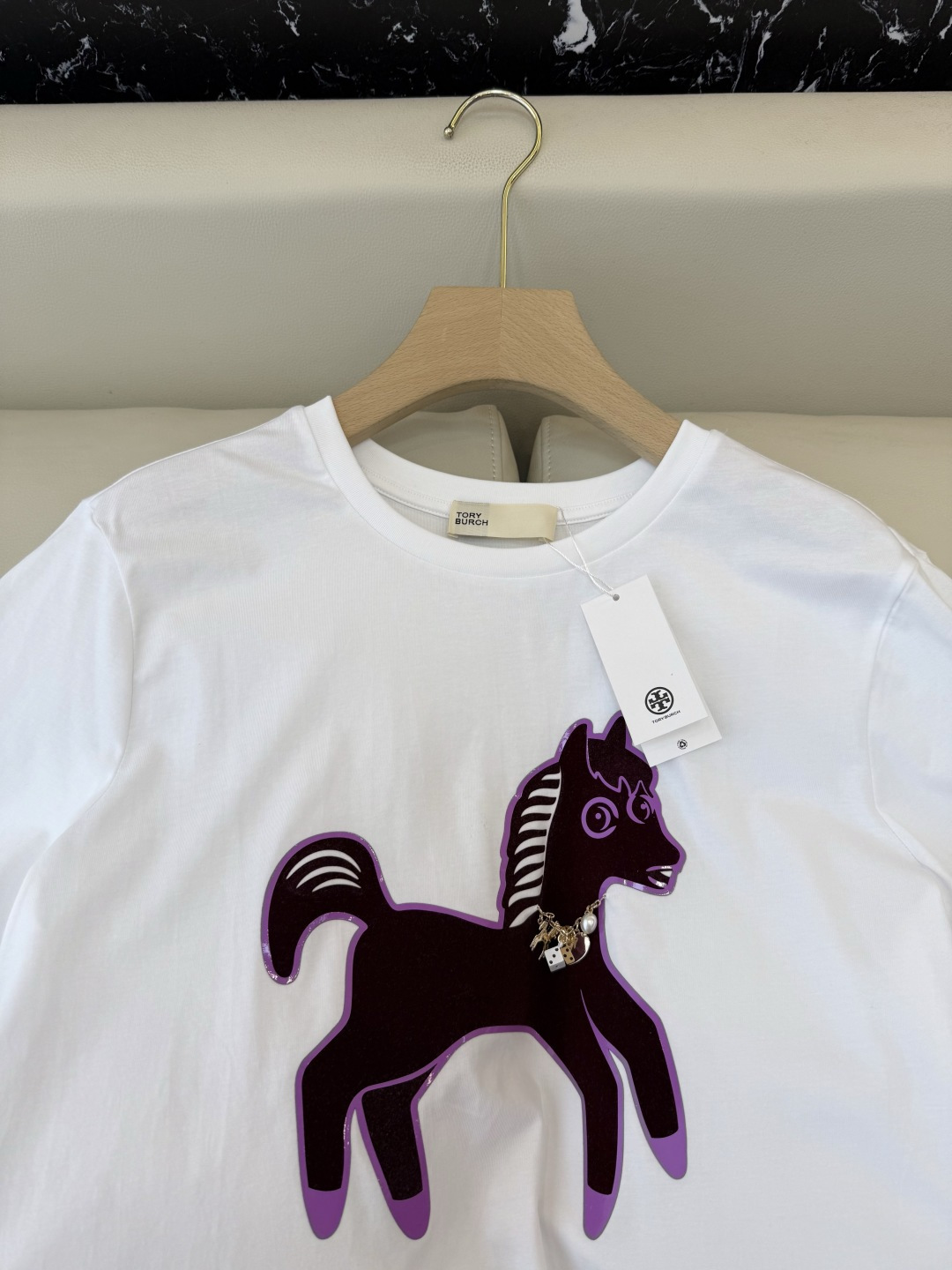 QG0167#新款T恤‼️Tory Burch 绣花 小马 短袖T恤 紫色 红色 SML