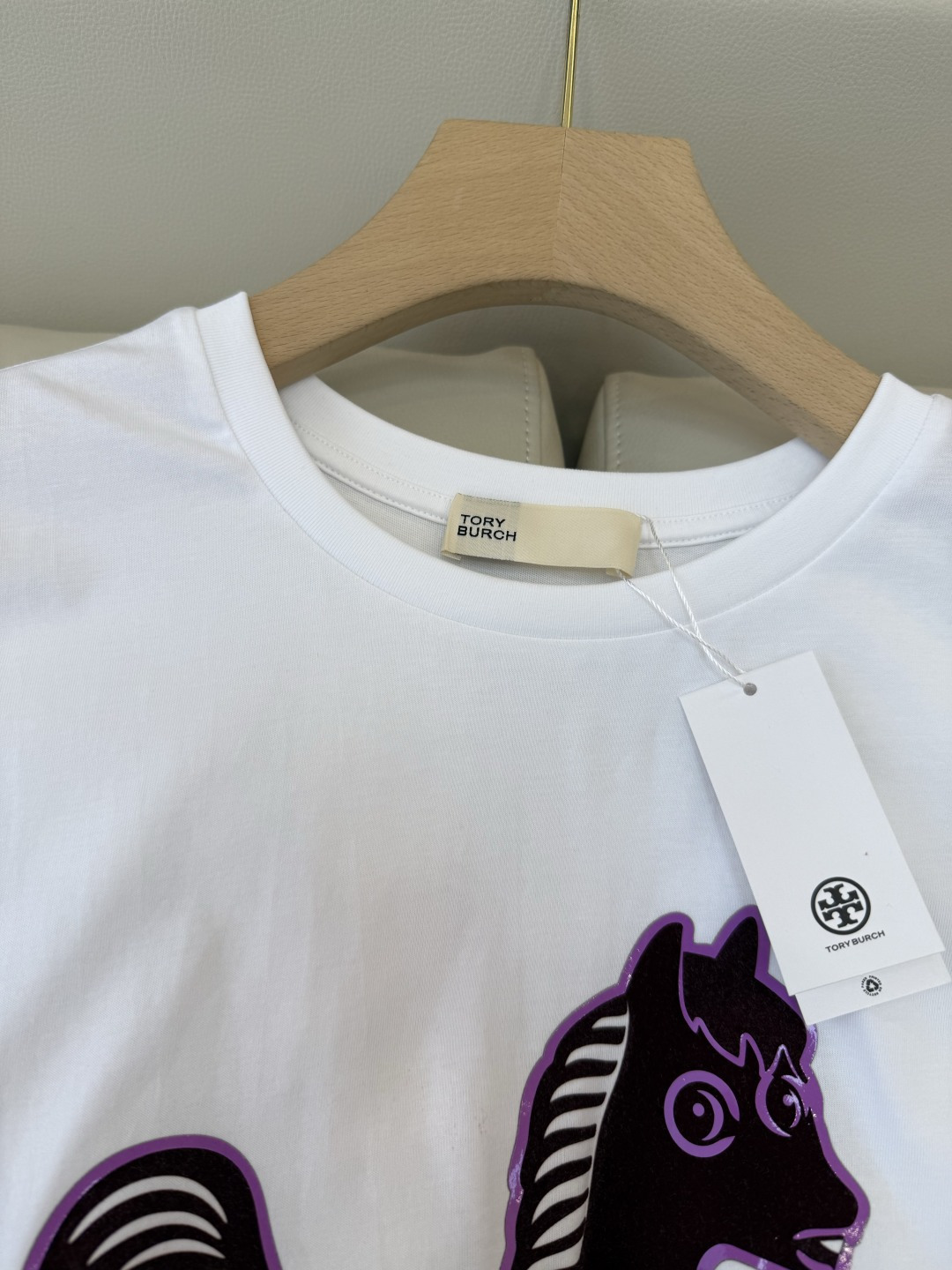 QG0167#新款T恤‼️Tory Burch 绣花 小马 短袖T恤 紫色 红色 SML