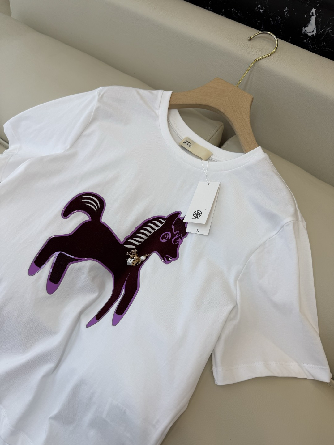 QG0167#新款T恤‼️Tory Burch 绣花 小马 短袖T恤 紫色 红色 SML