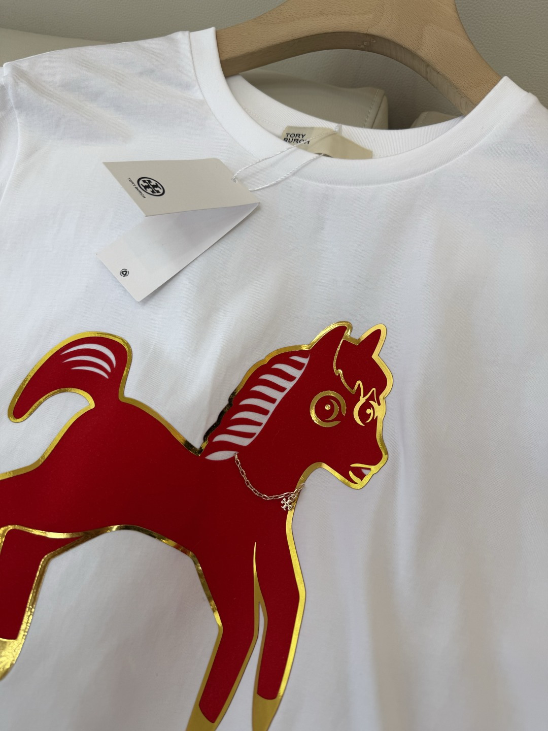 QG0167#新款T恤‼️Tory Burch 绣花 小马 短袖T恤 紫色 红色 SML